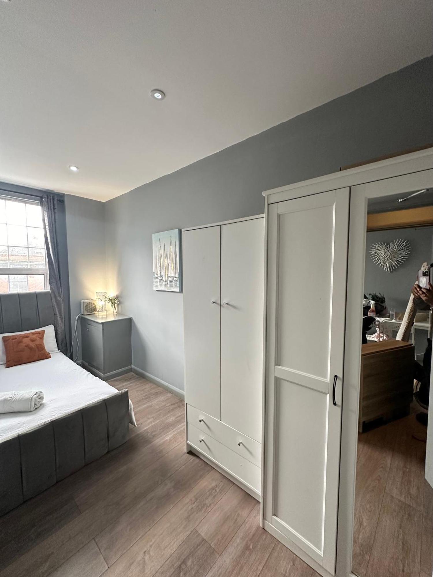 Apartment Kingcross 3 Bedroom Flat, 3mins To Euston *