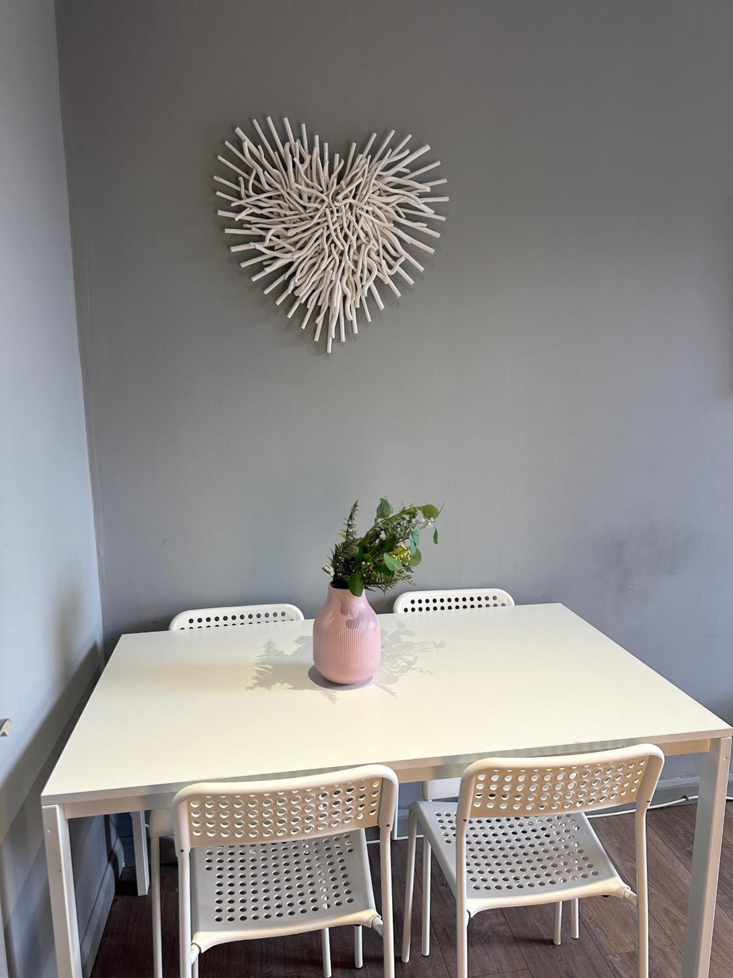 Kingcross 3 Bedroom Flat, 3mins To Euston *