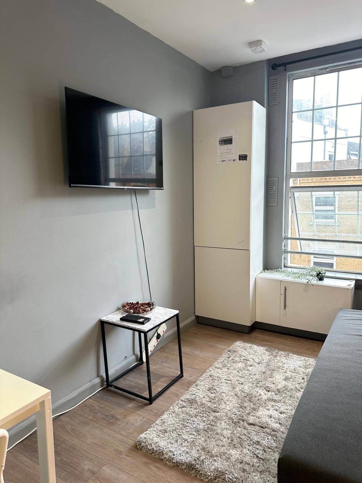 Kingcross 3 Bedroom Flat, 3mins To Euston