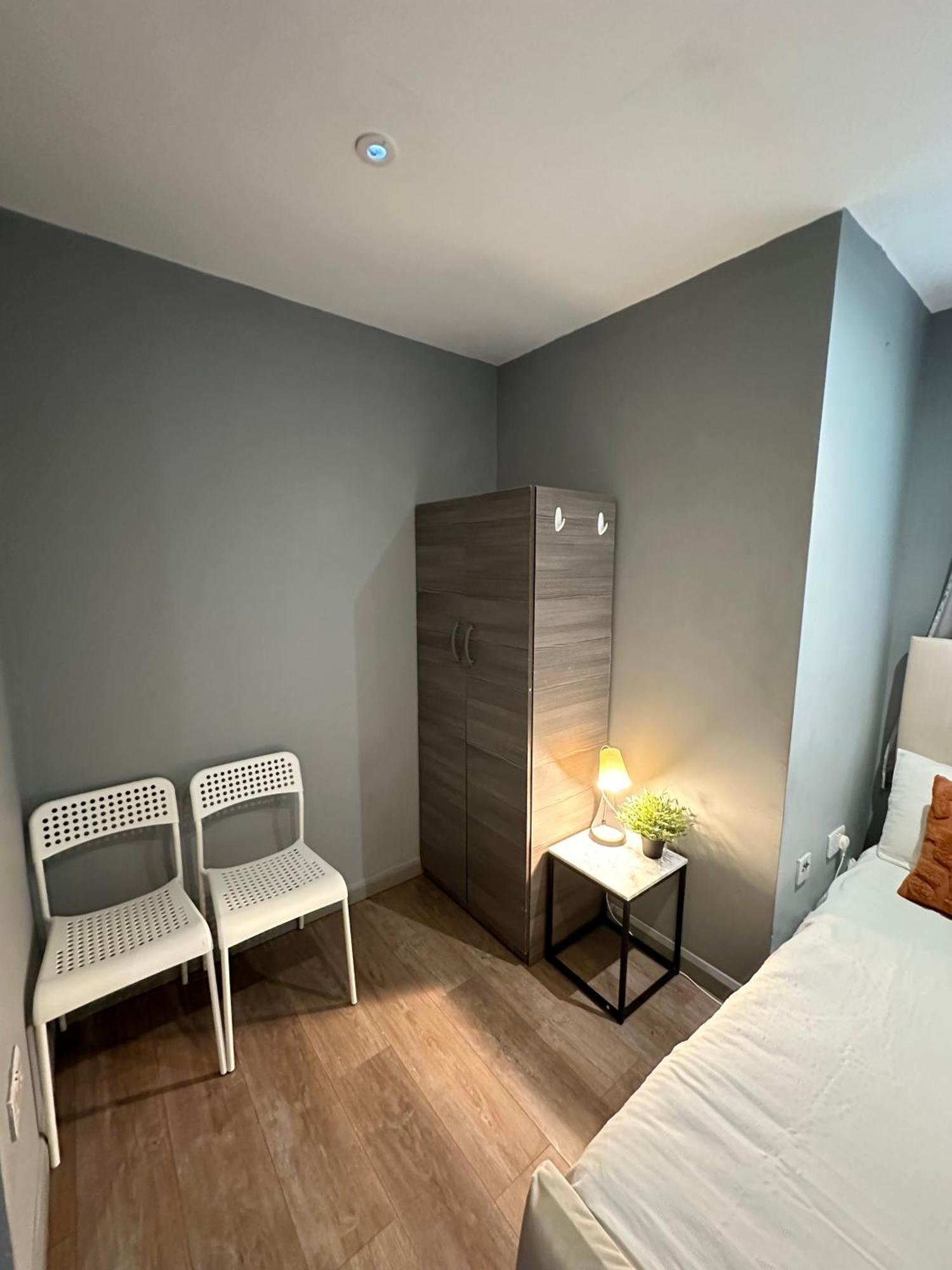 Kingcross 3 Bedroom Flat, 3mins To Euston *