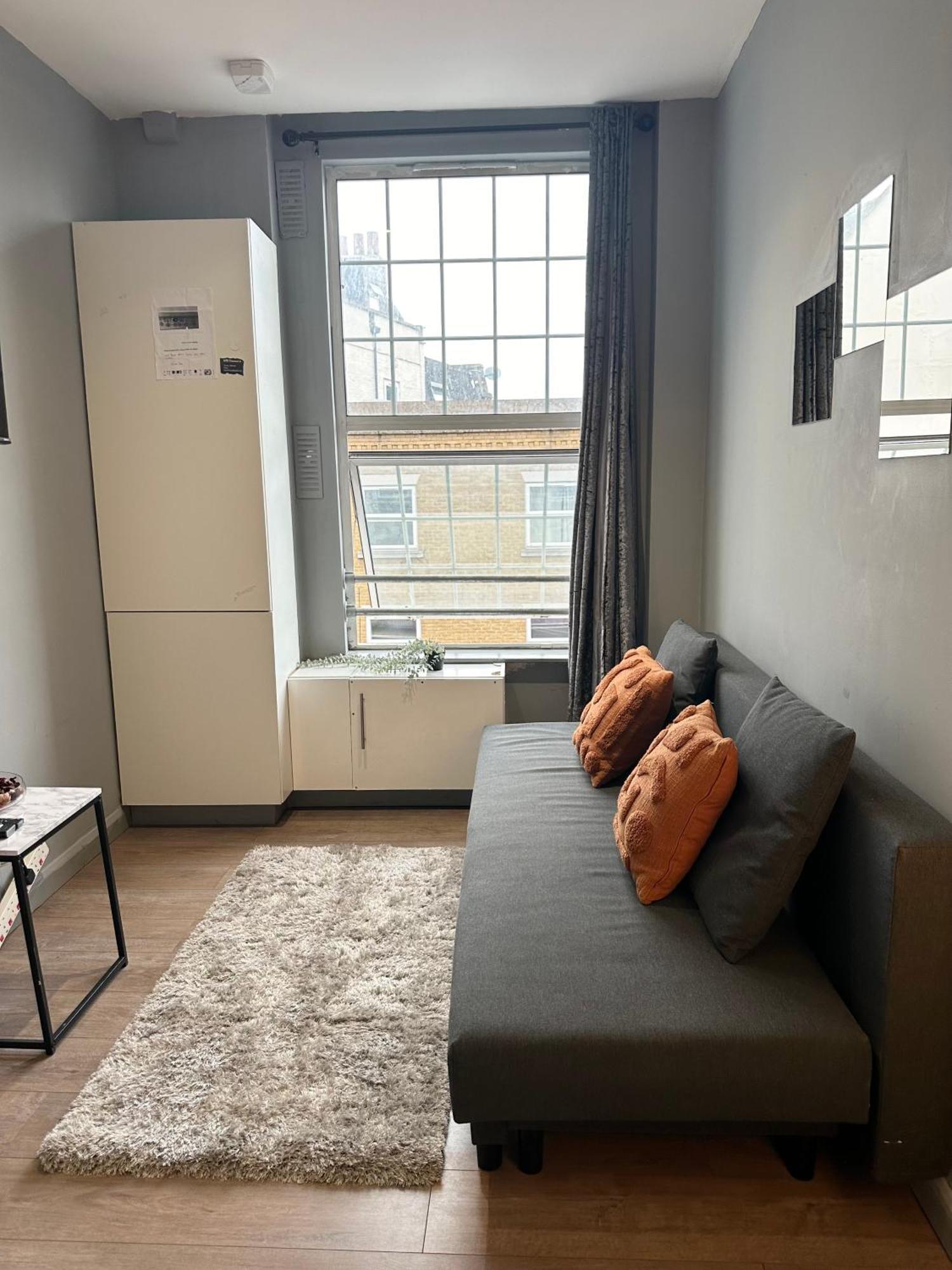 Kingcross 3 Bedroom Flat, 3mins To Euston