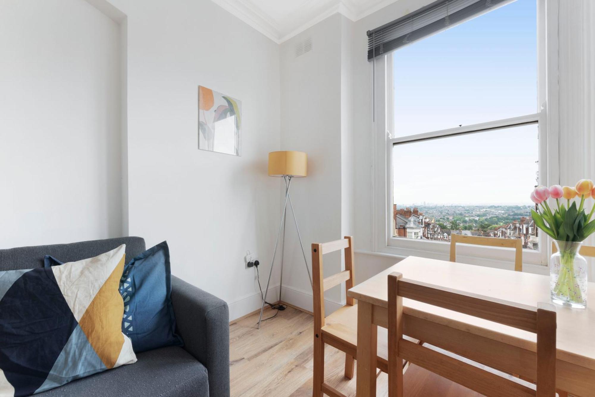 Two Bedroom Muswell Hill - Second Floor Leilighet