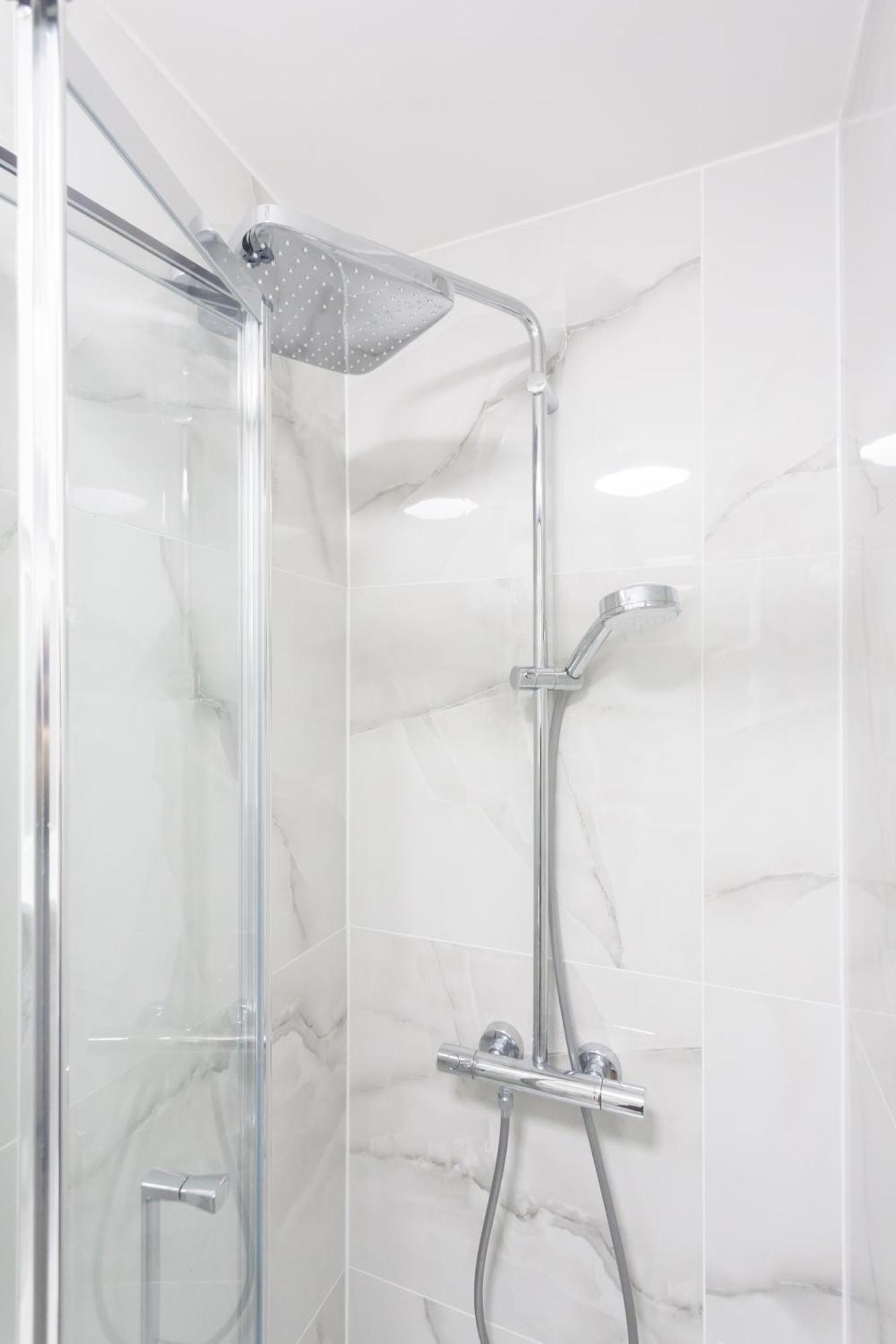 Guest house Studio9 - Next To Emirates Stadium - Budget With Shared Bathroom