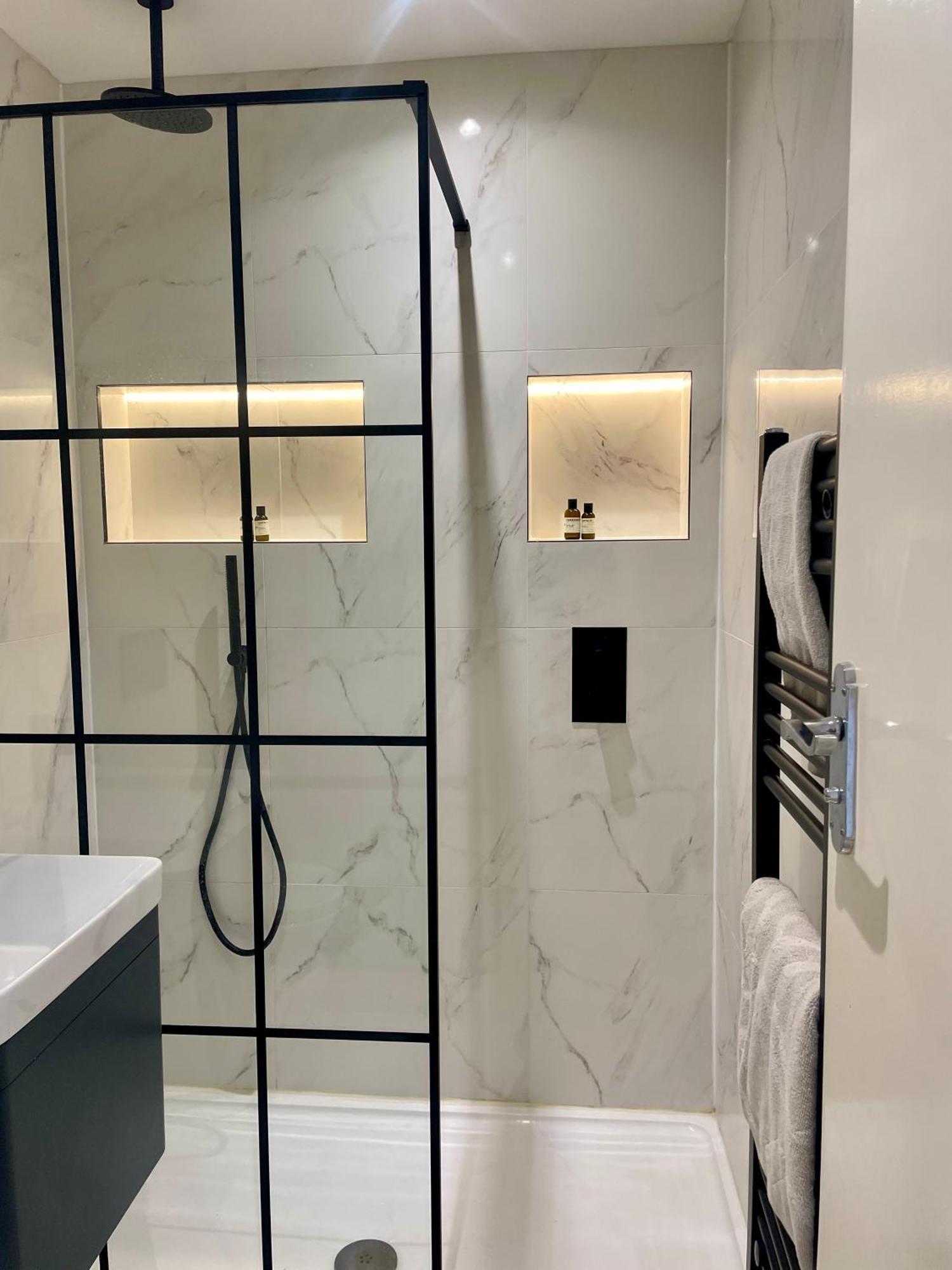 Appartement Fabulous In The Heart Of Kensington Londen