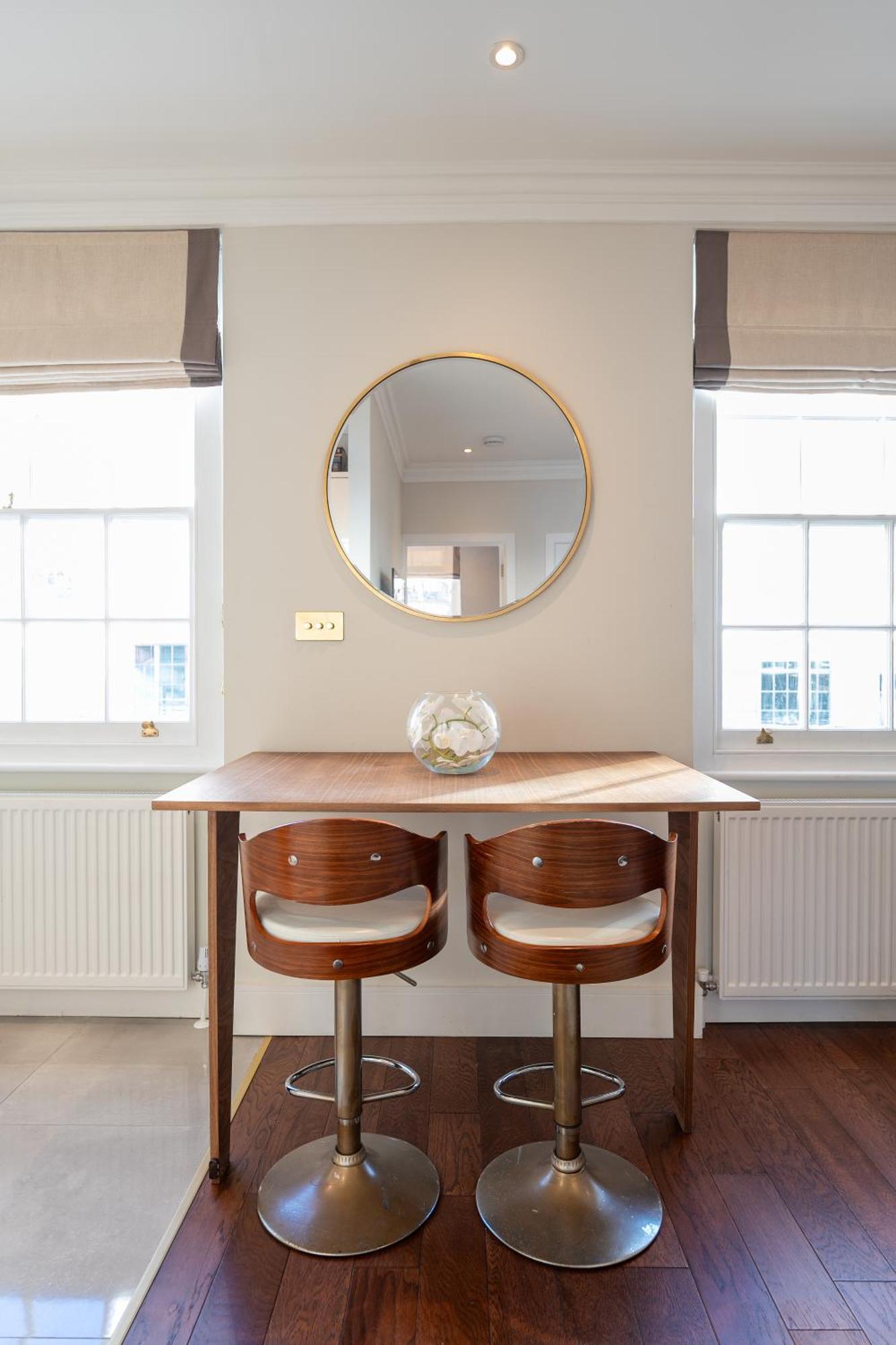 Camden's Luxurious Urban Escape *