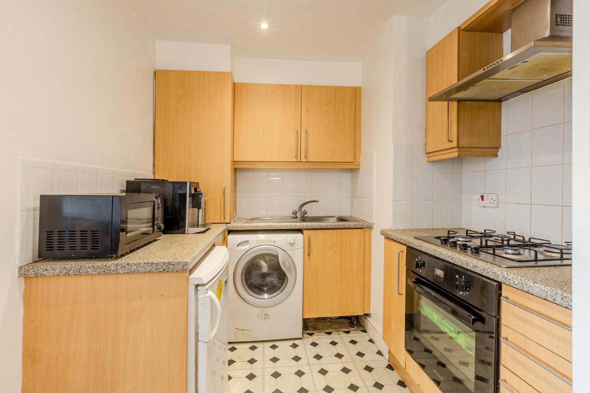 Peaceful 1br Near Canary Warf, 2min Thames River London