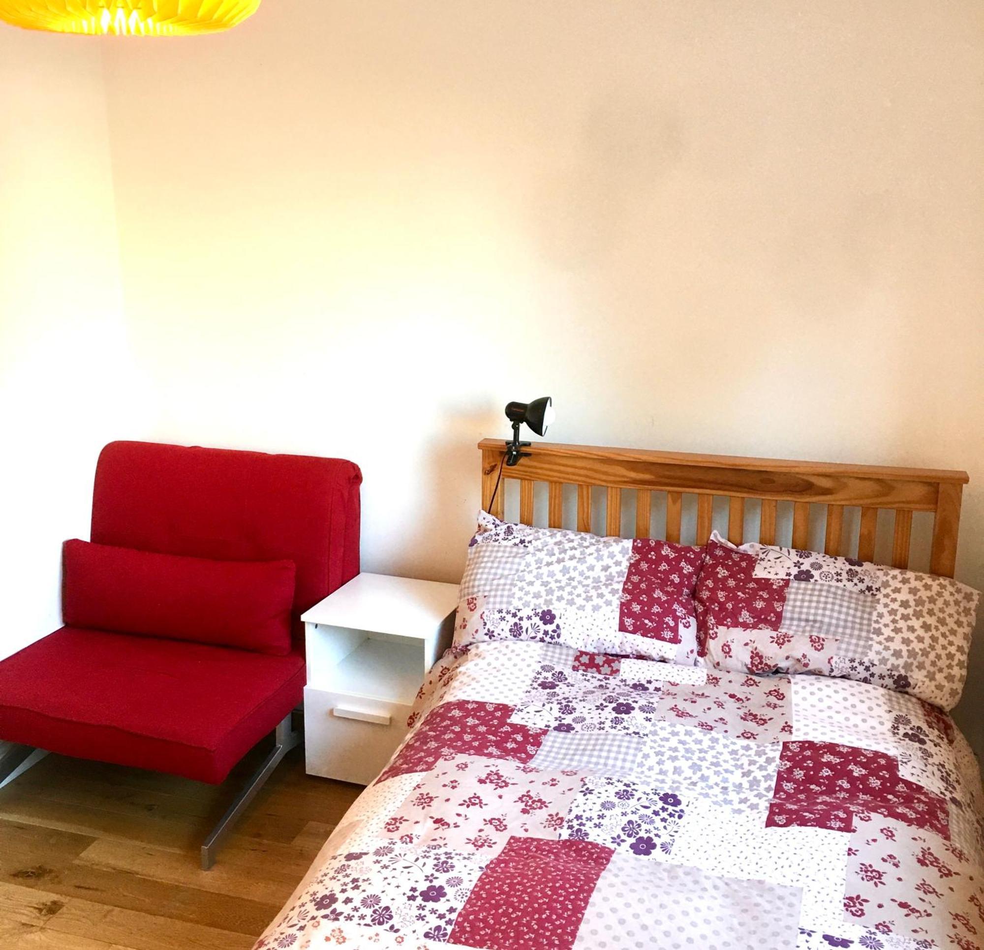 Waterloo - Private In Shared Bed and breakfast *