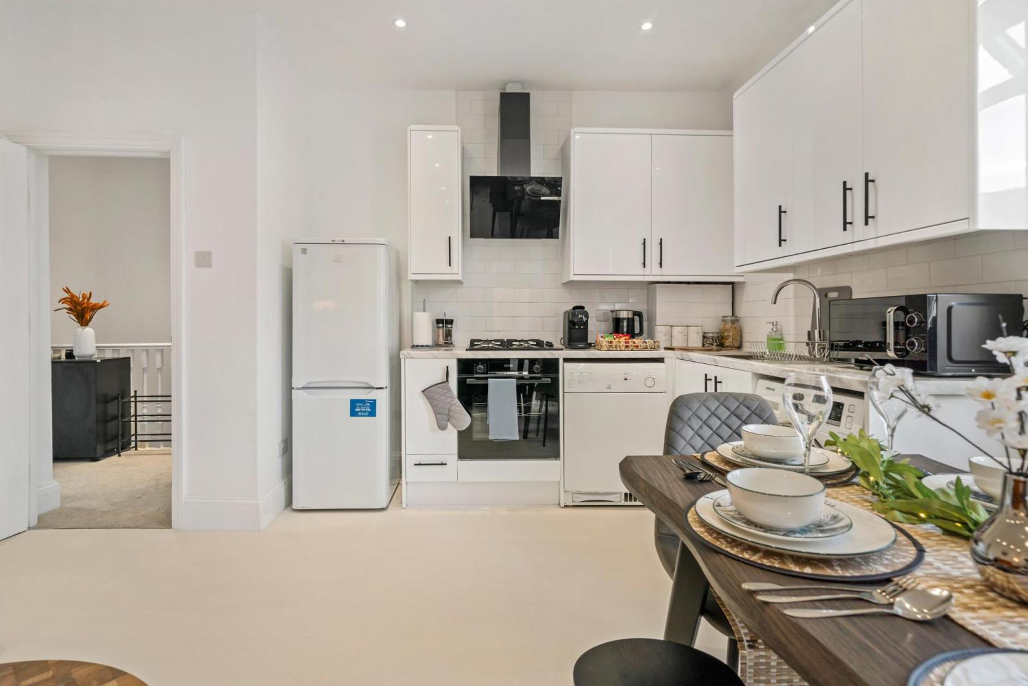 2025 Award Winning - 2 Bedroom Luxury Next To Wembley Stadium Leilighet London