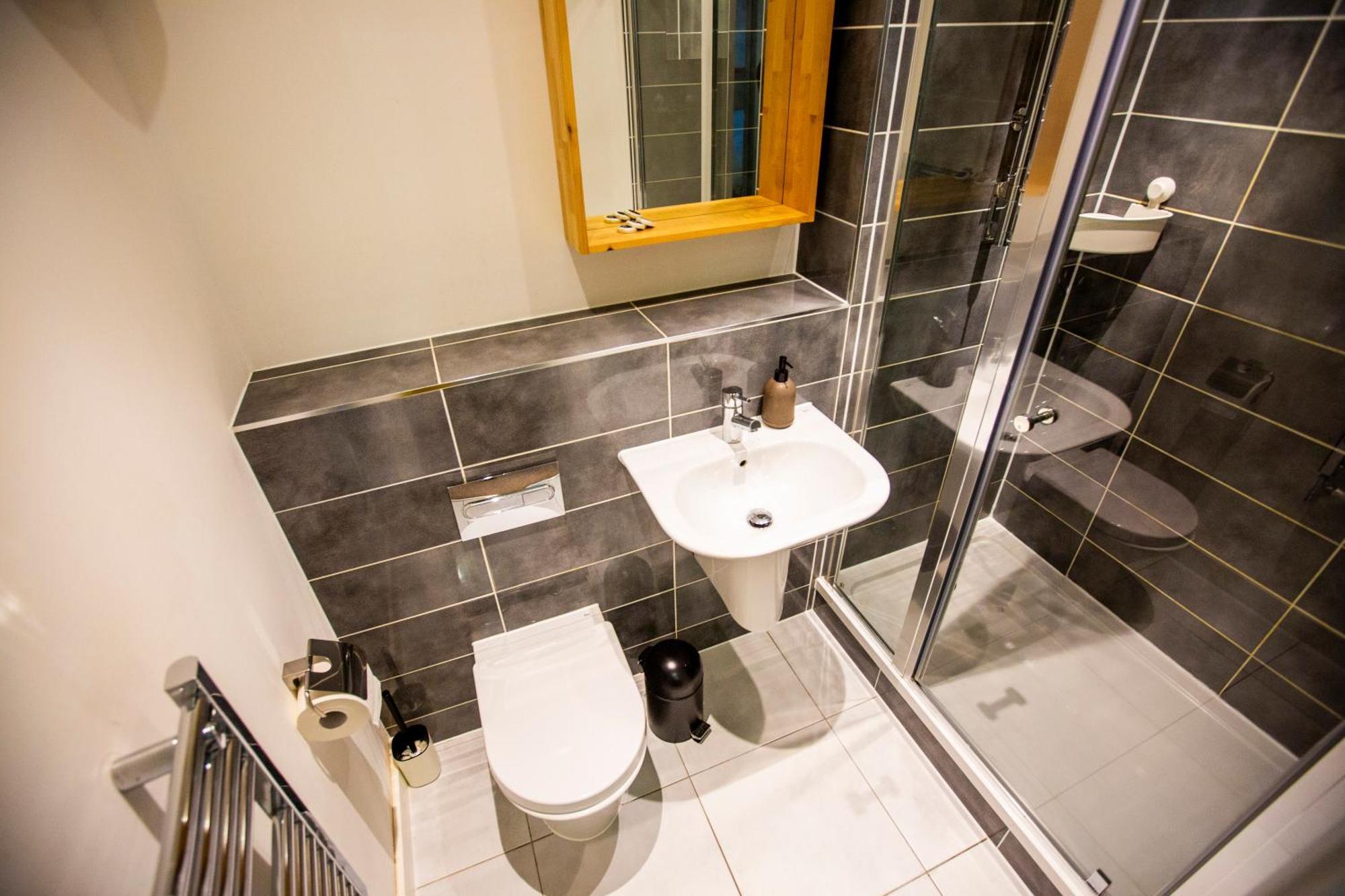Waterfront- Greenwich O2 Arena 2 Bed Flat Apartment