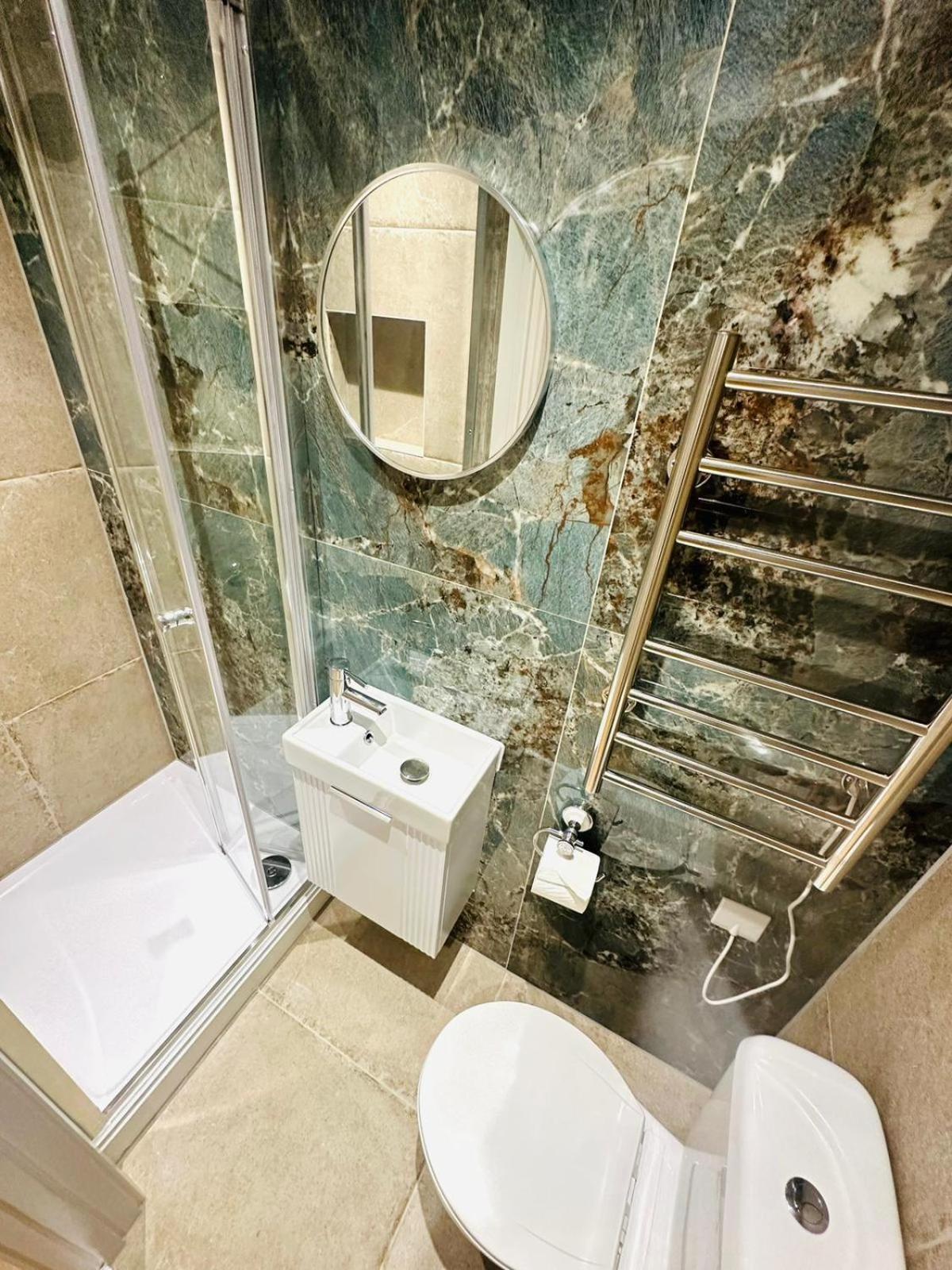 Ensuite Ii Great Location Close To Eye * Londen