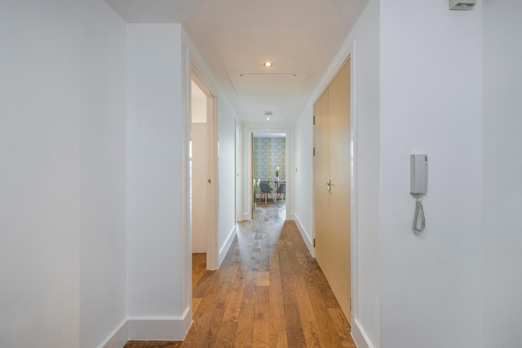 Stylish 2 Bedroom In Chelsea By Battersea Park With Ac Appartement