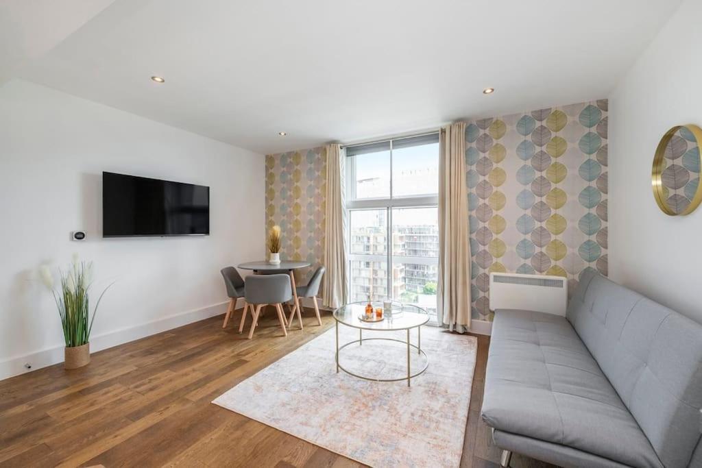 Stylish 2 Bedroom In Chelsea By Battersea Park With Ac Appartement *