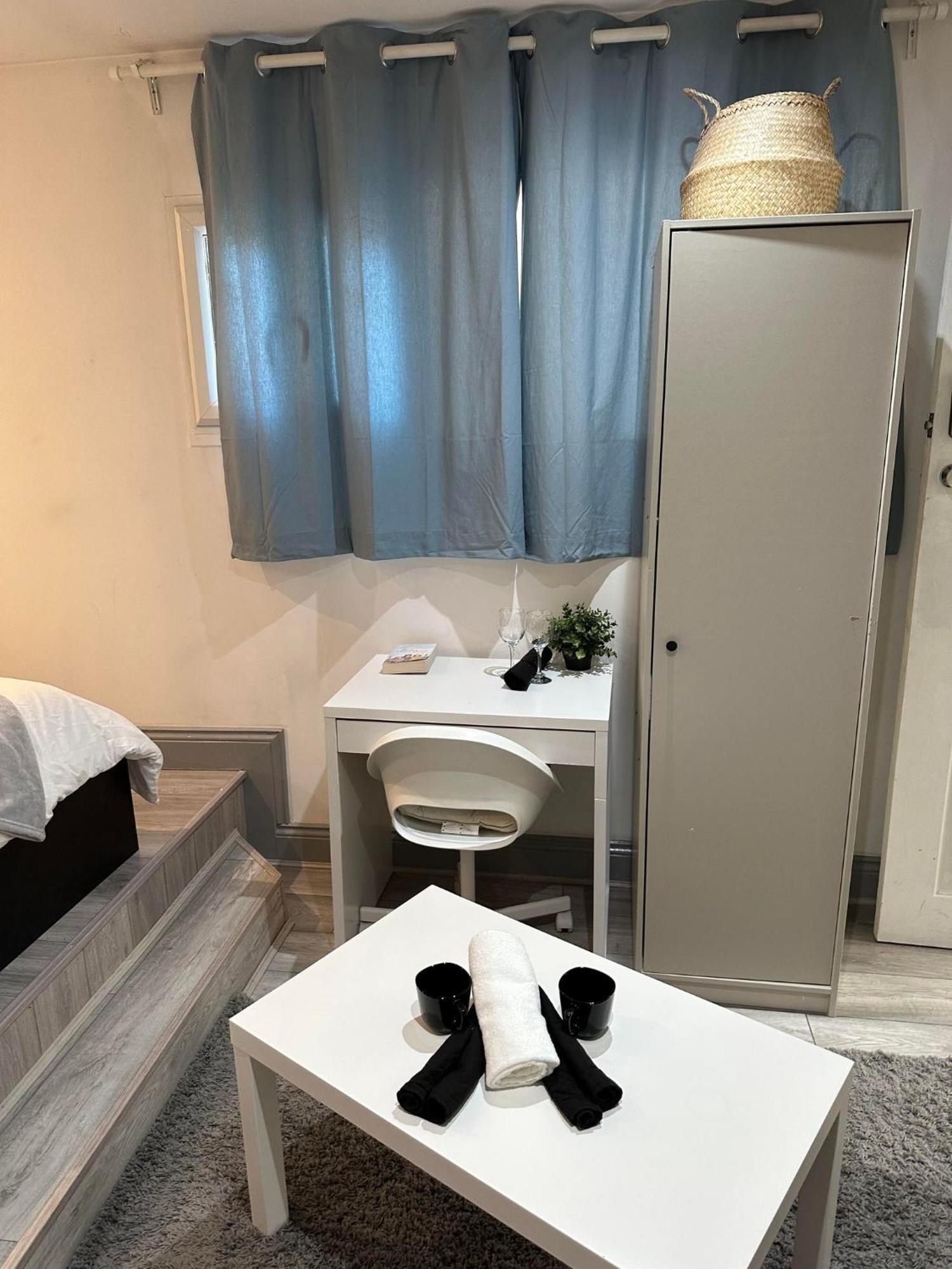 Guest&rest Acton London