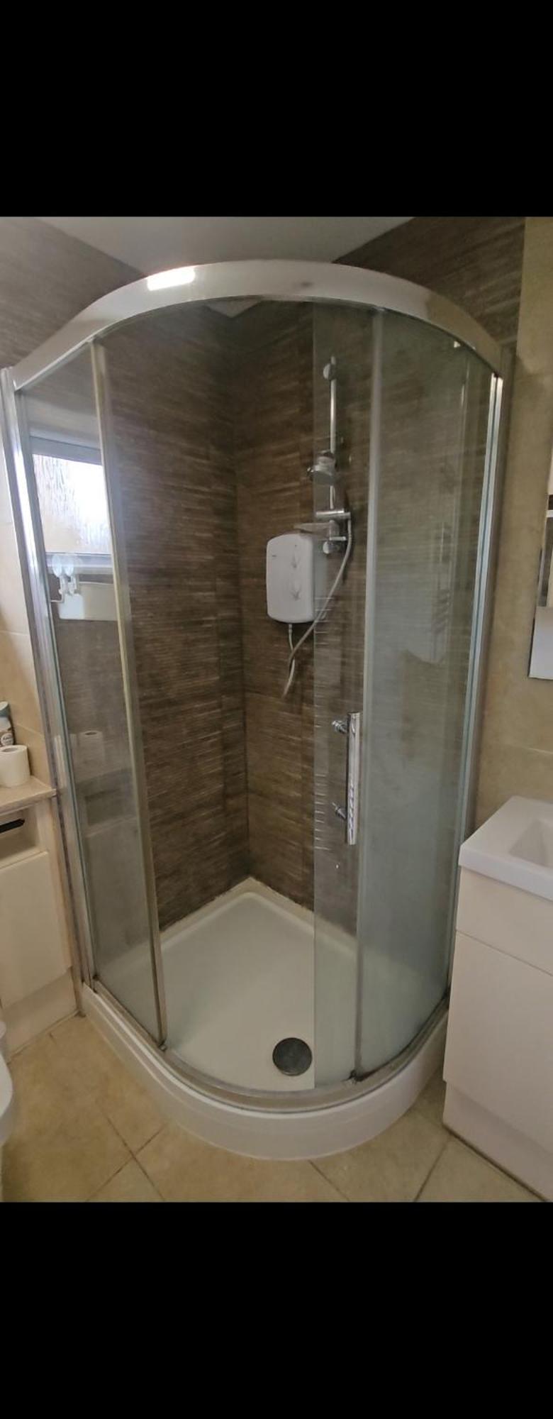 Heathrow Airport Pick Up-paid Uxbridge Cozy Shared Near Brunel