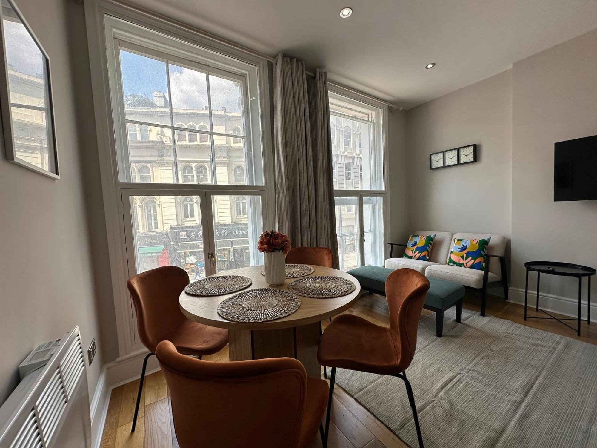 Modern Flat In Appartement *