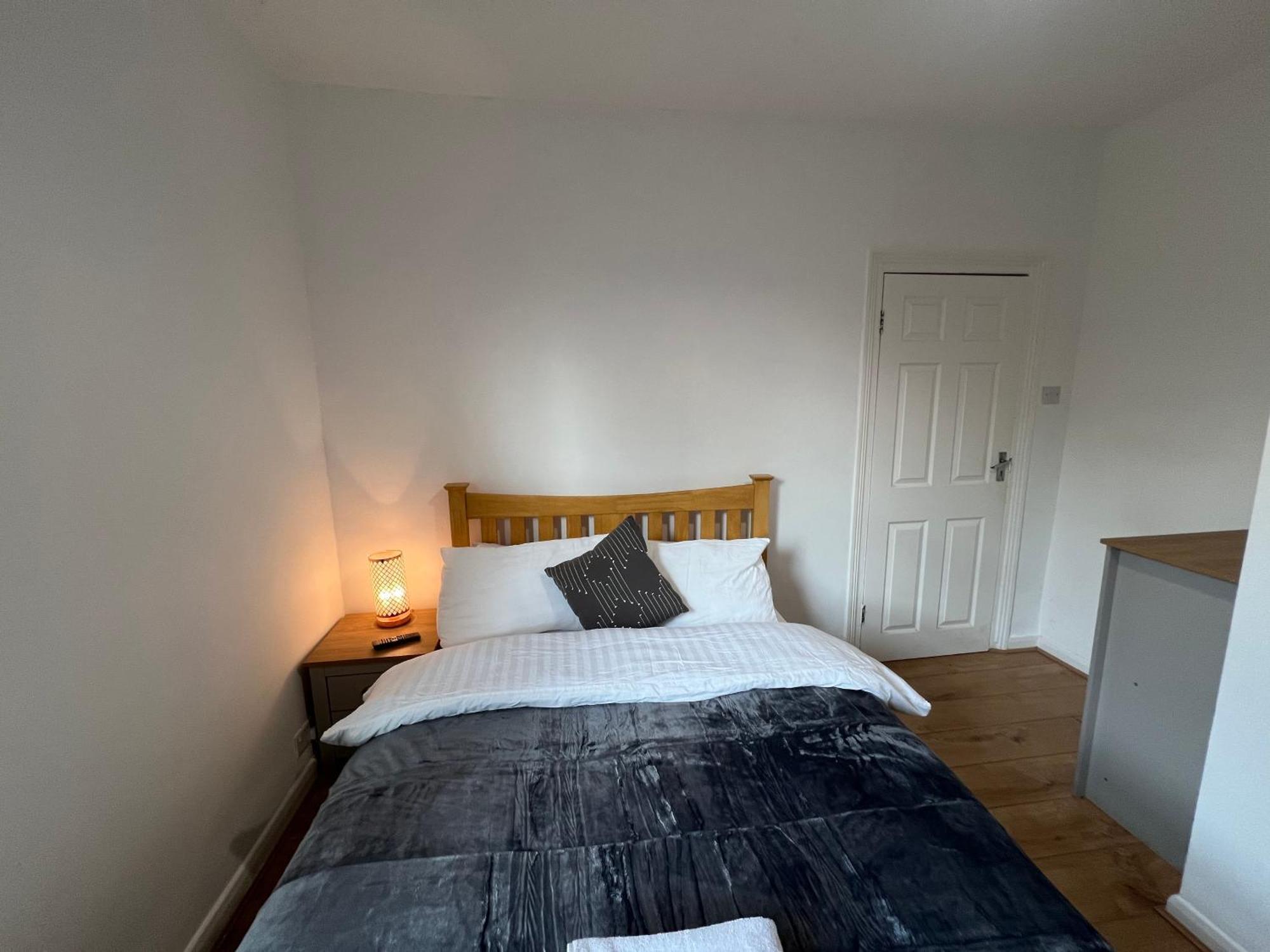 Pensión Private In Victorian House, Forest Hill, *