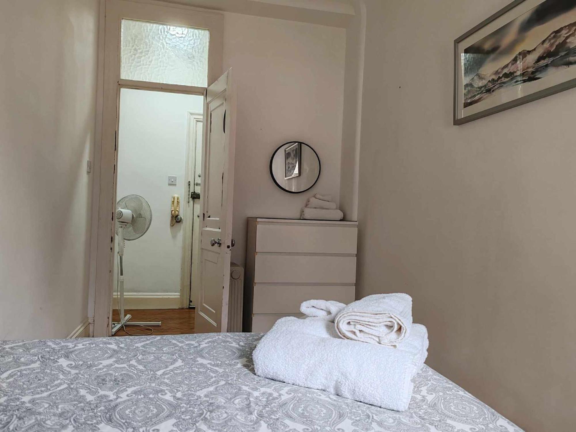 One Bedroom By Bayswater, Hyde Park Leilighet London