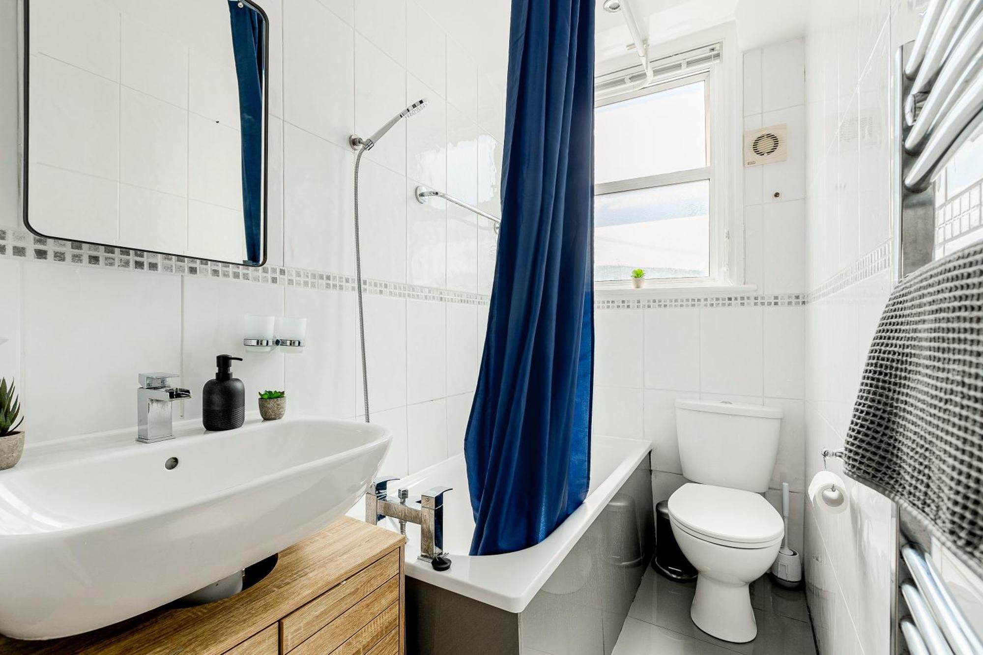 Leilighet Bright 2br Flat, Forest Gate, East
