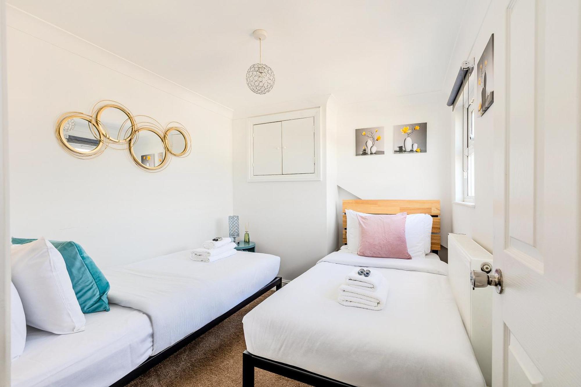 Bright 2br Flat, Forest Gate, East Leilighet