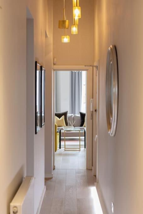 Presidential With 14ft High Ceilings & Private Elevator Appartement