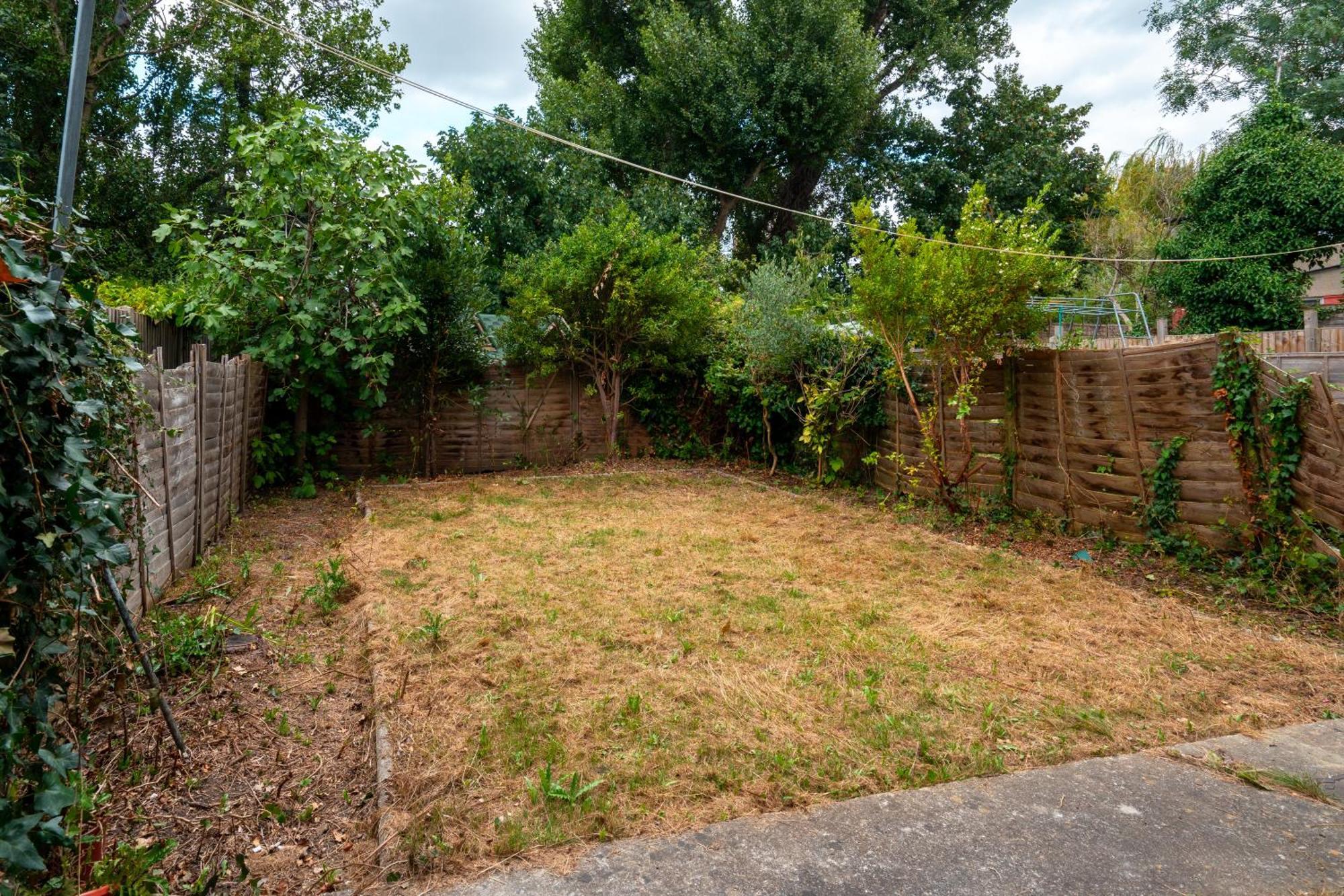 Appartement 2 Bed, Wembley, Ealing, *