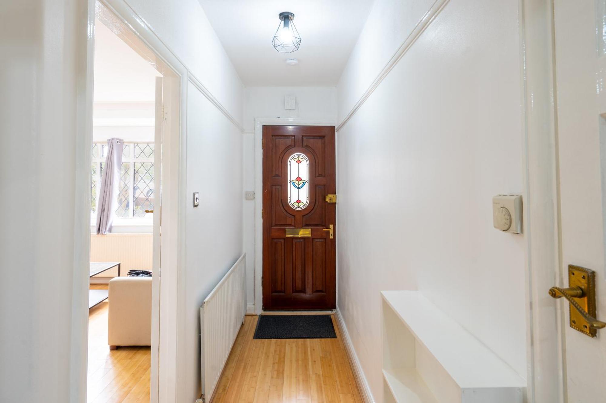 2 Bed, Wembley, Ealing, Appartement *