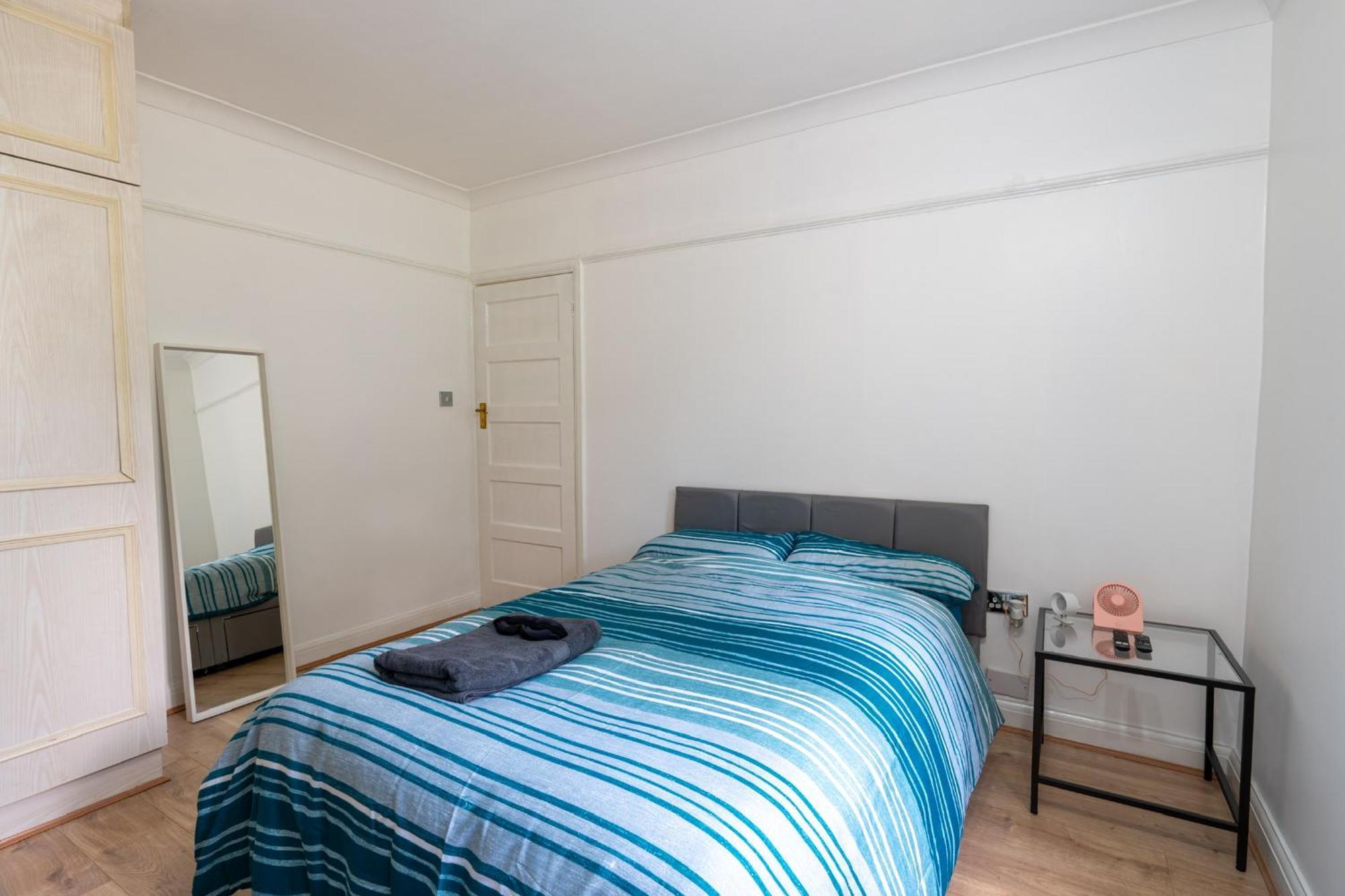 Appartement 2 Bed, Wembley, Ealing,