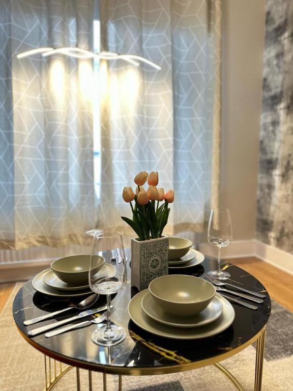Three Bedroom Near Central