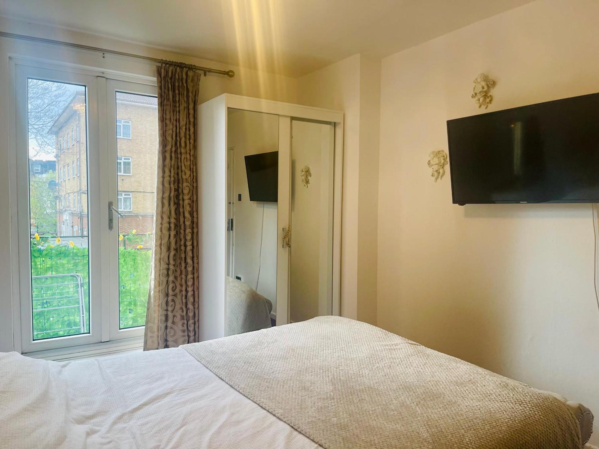 Privat overnatting With Kitchen In