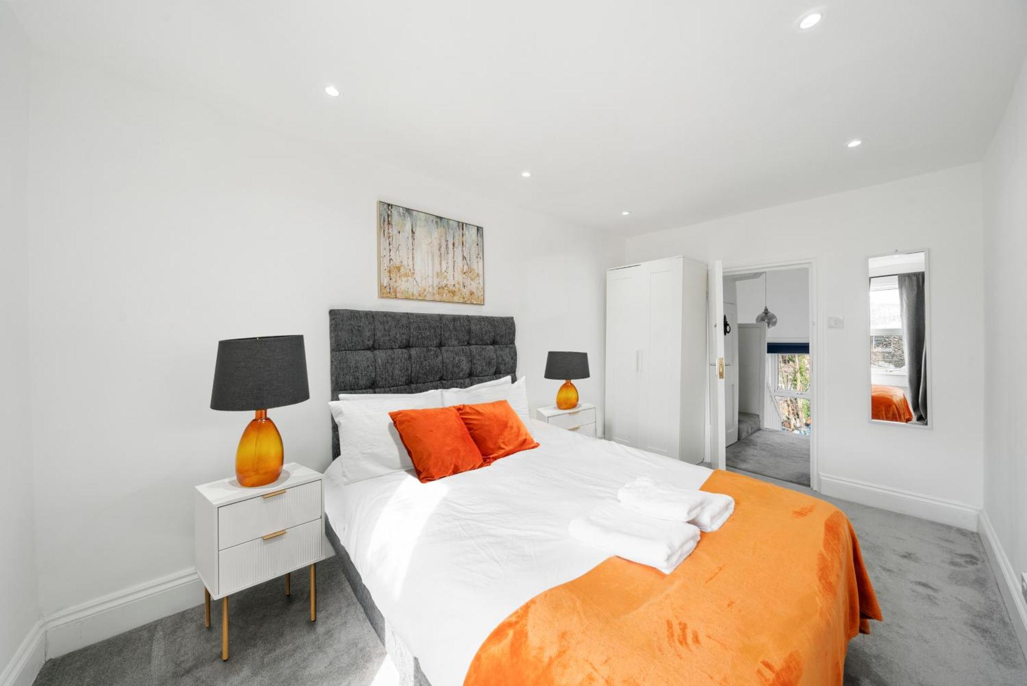 Apartment Cosy 1 & 2 Bedroom Zone 1