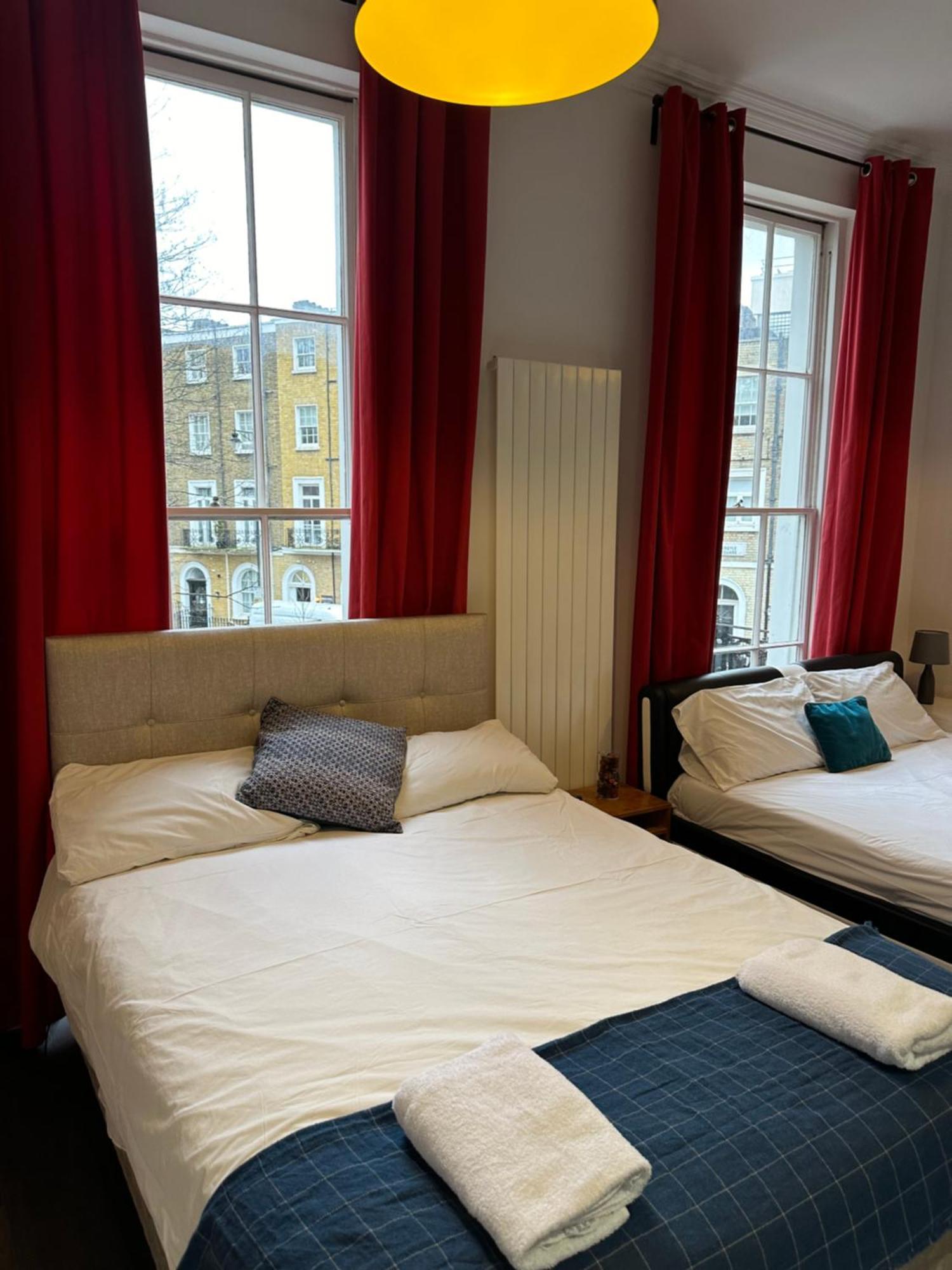 Regency Apartment *