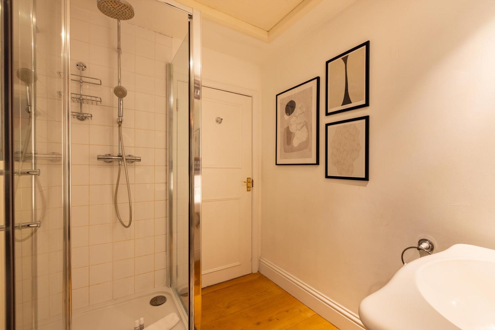 Apartment The Philbeach Gardens Place - Lovely 5bdr Flat With Terrace *