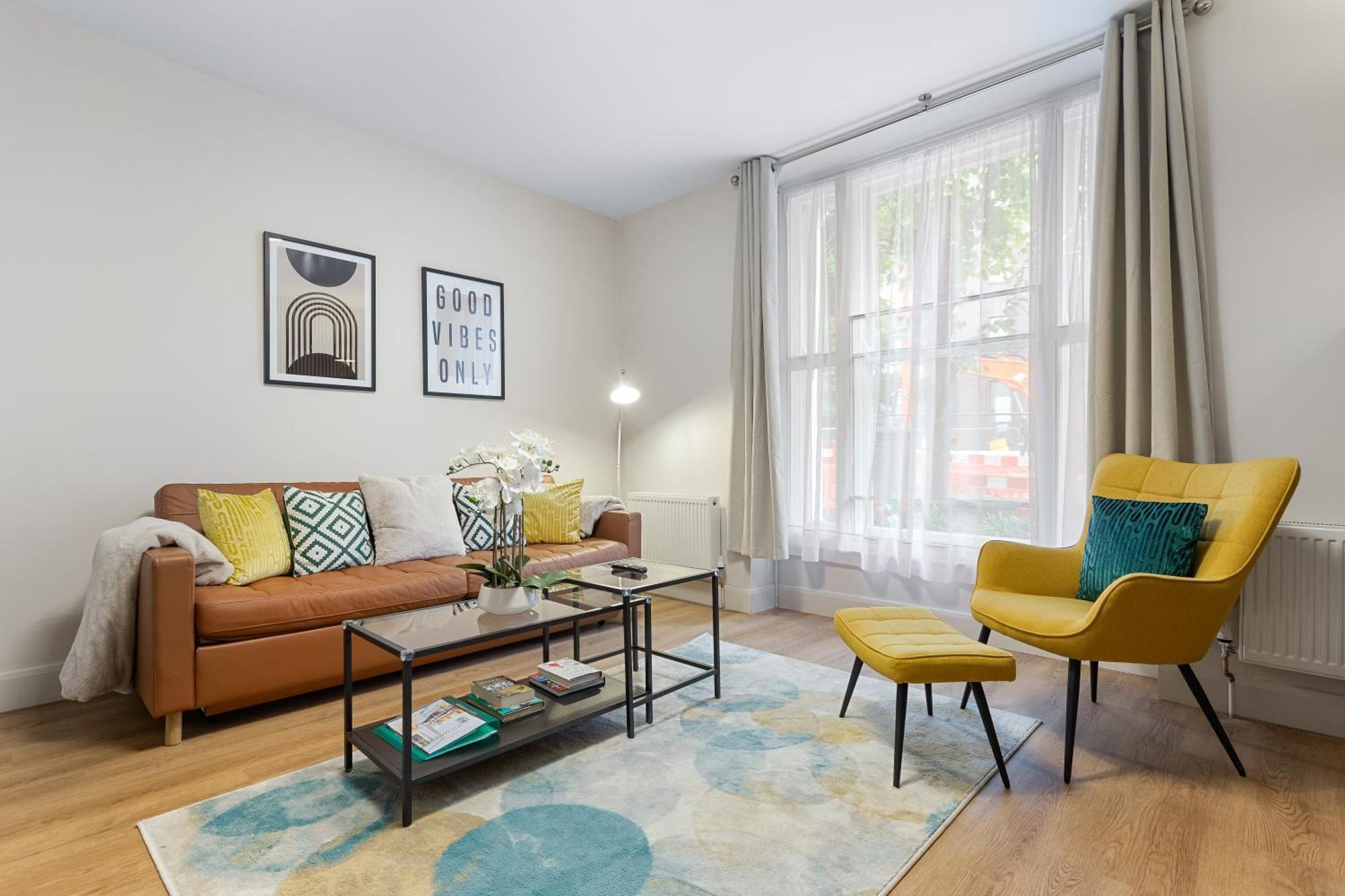 Apartment Maida Vale, Modern Apt, Sleeps 4, London. London
