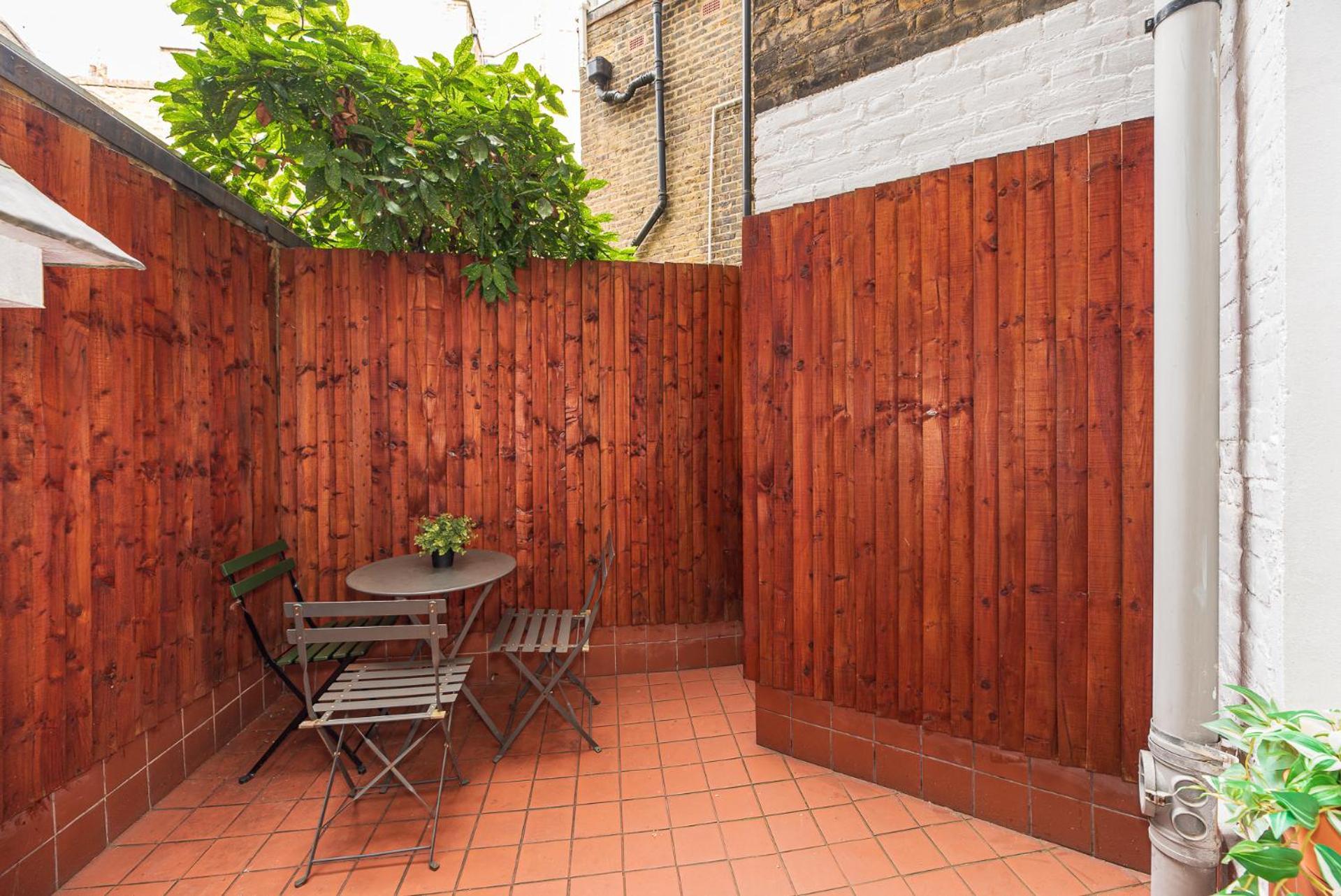 3 Bedroom With Private Terrace In Pimlico, Westminster, Victoria *