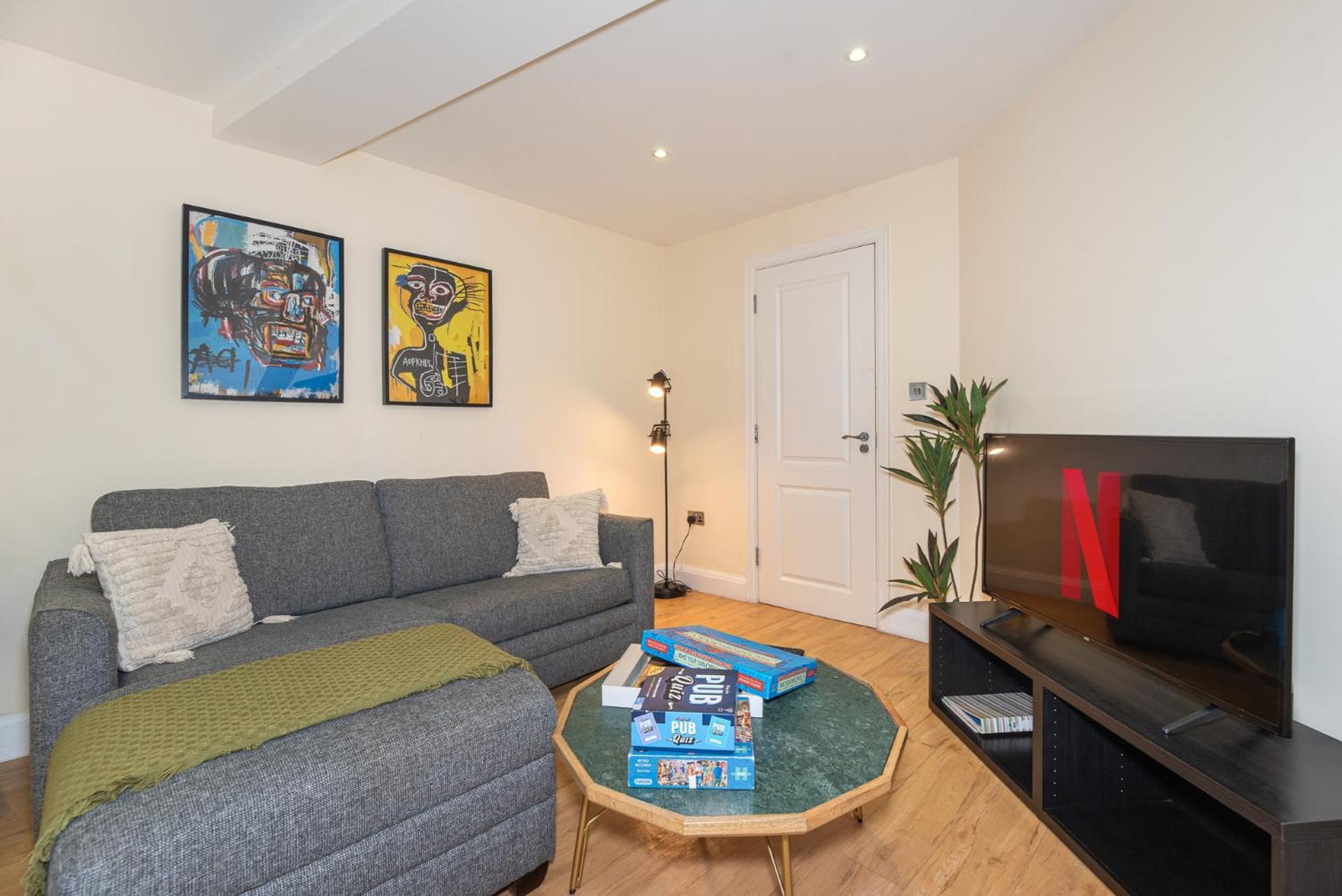 3 Bedroom With Private Terrace In Pimlico, Westminster, Victoria * London