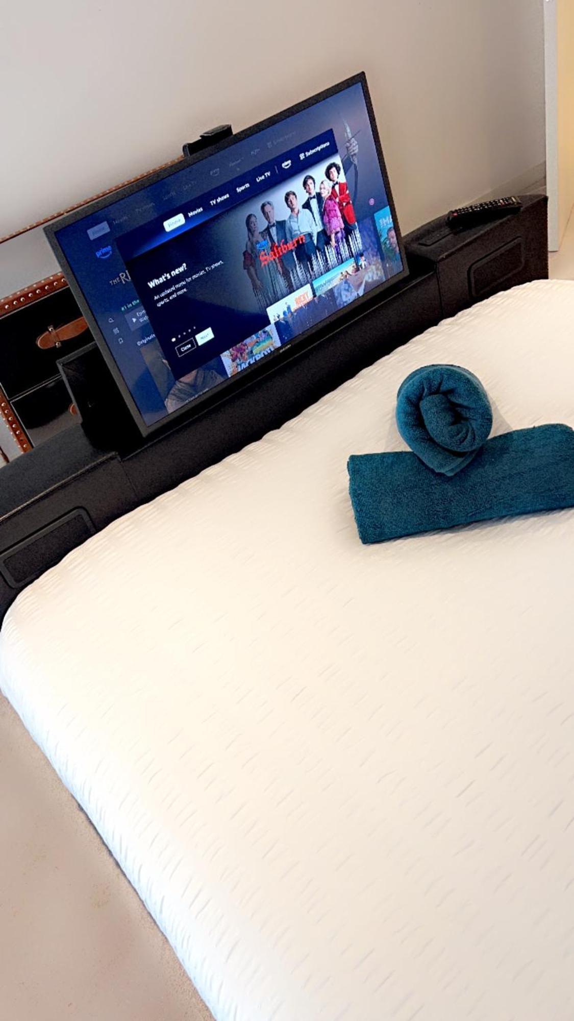 Luxe 2 Bedroom And Sofa Bed - Up To 6 Guests Apartamento *