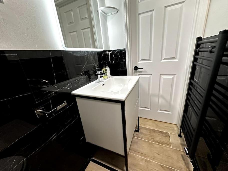 Stylish Flat In Notting Hill *