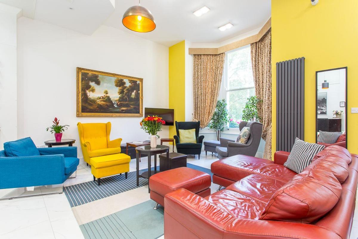 Hotell Grantly 3*