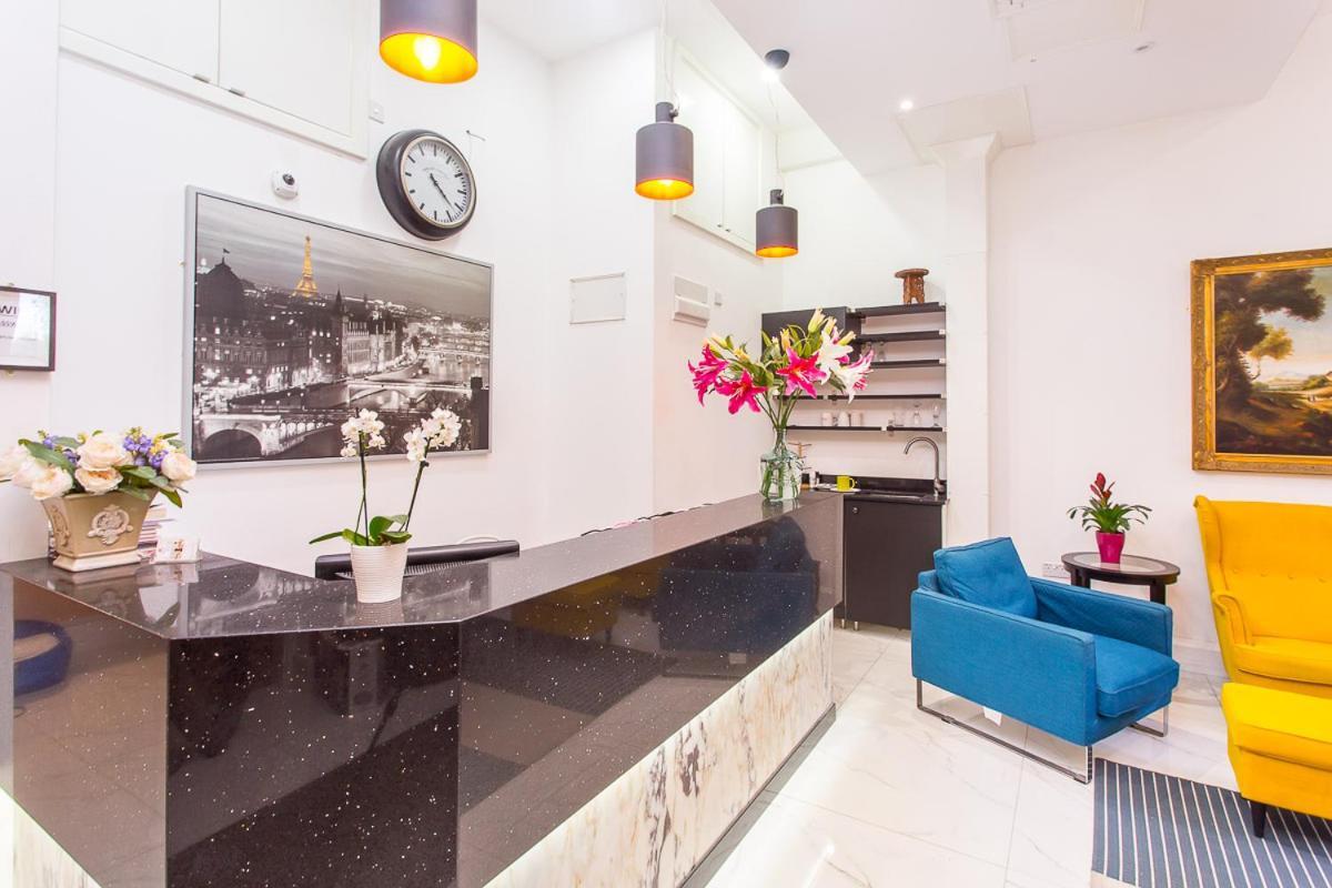 Grantly Hotell 3*