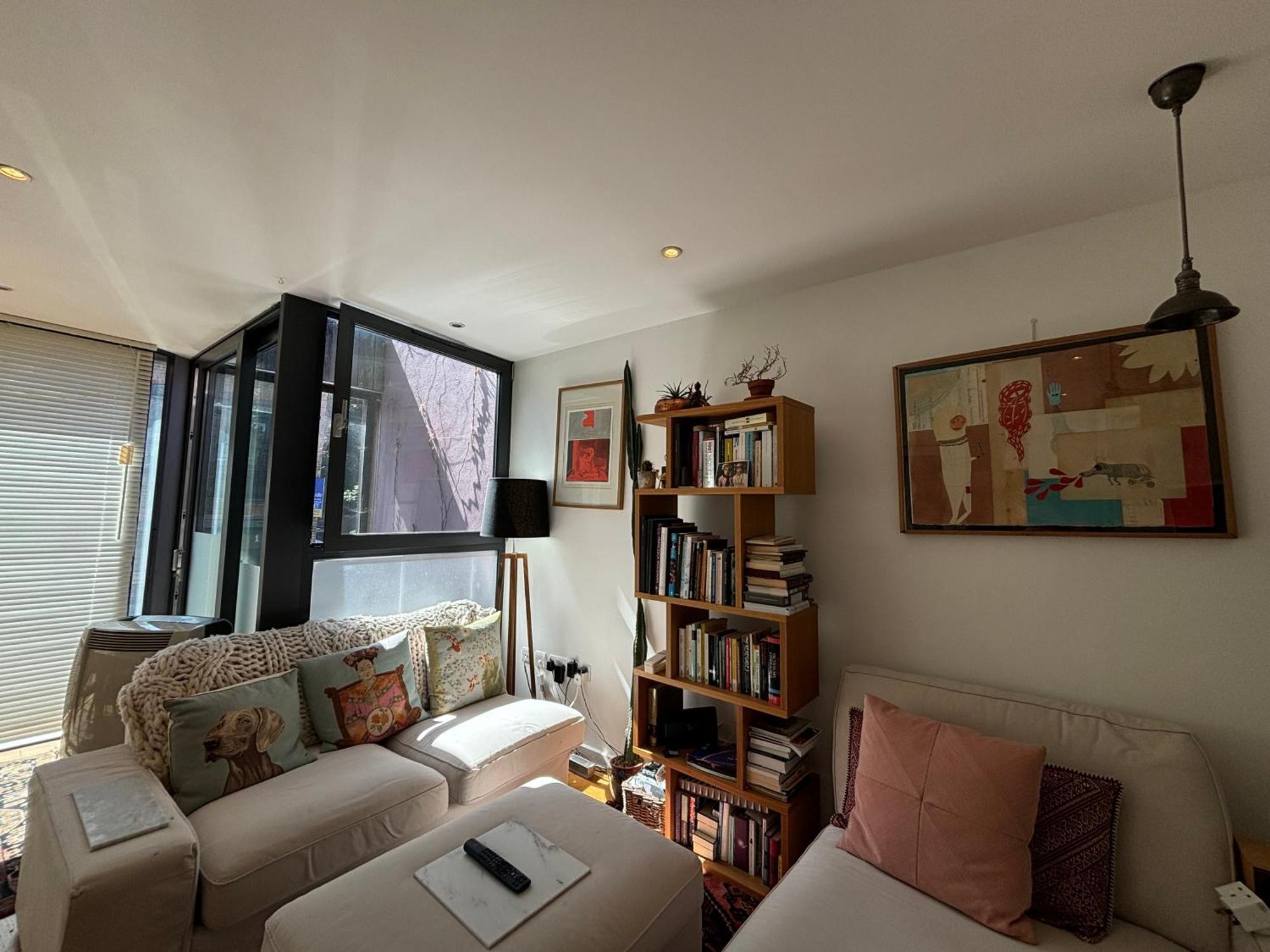Artistic 1bd Flat In The Heart Of Hackney Apartment London