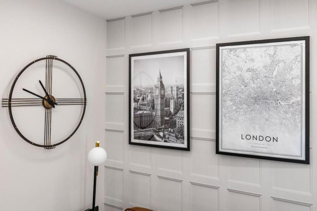 Robins - Brent Cross Apartment