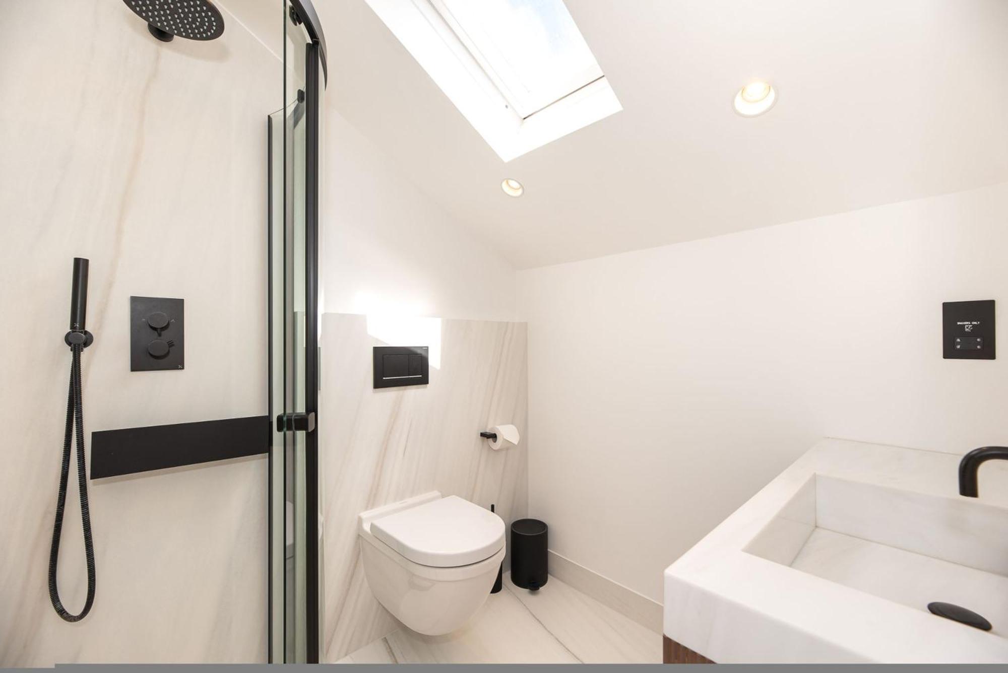 Elegant And Bright 3-bed Flat Near Sloane Square * London