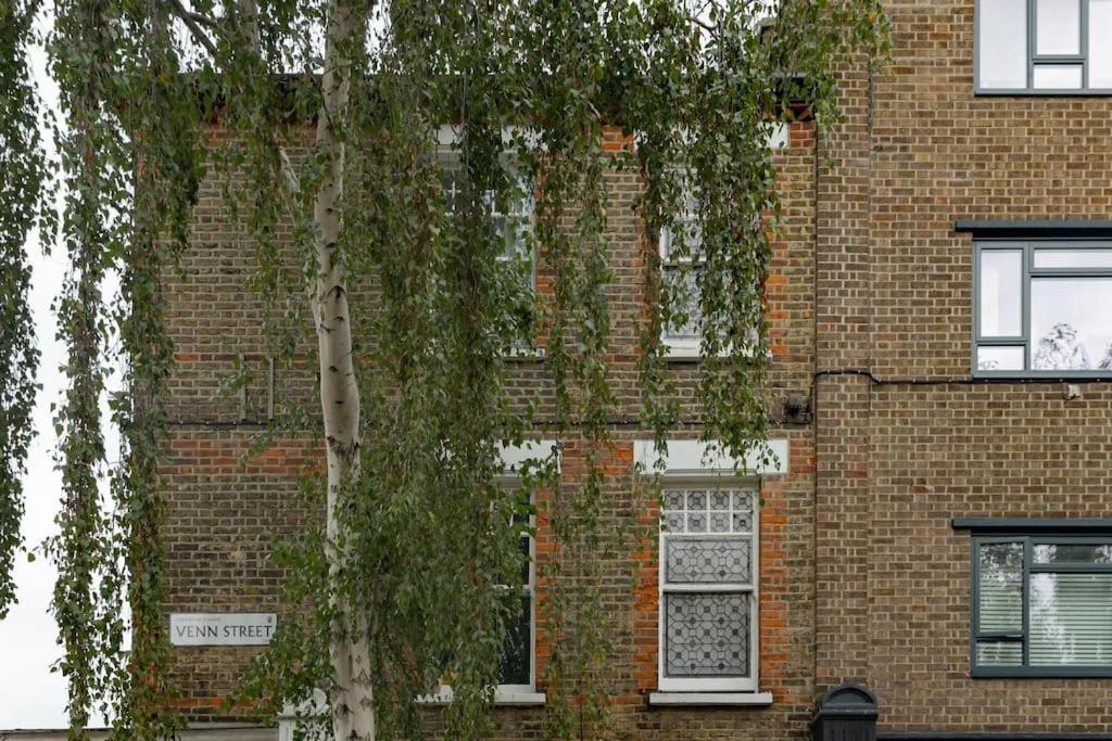 Upscale 2 Bedroom Clapham Common Leilighet *