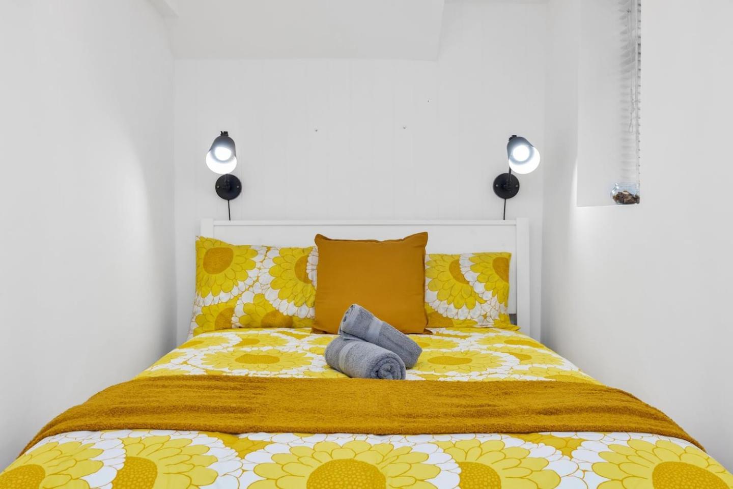 3 Bedroom 2 Bathroom Victorian Flat In Kensington Appartement Londen