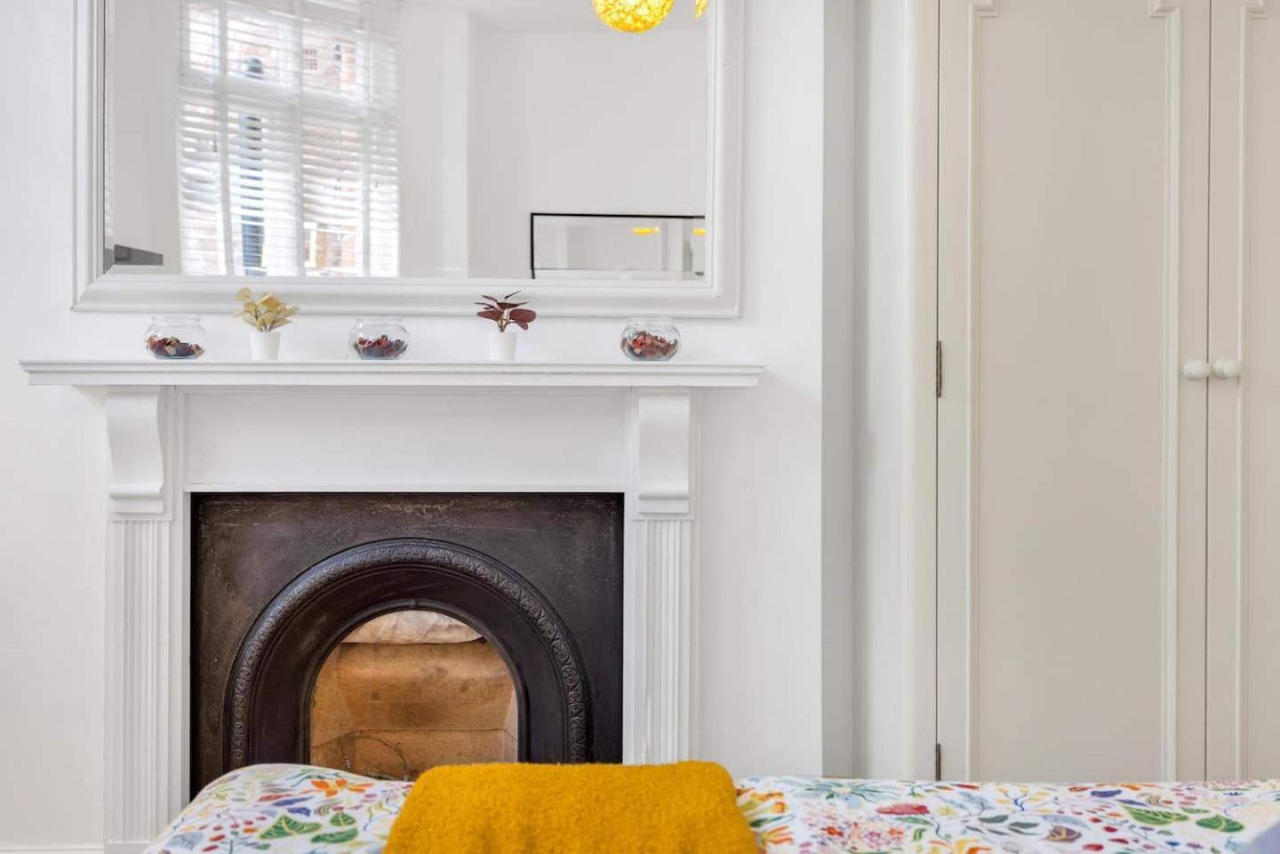 3 Bedroom 2 Bathroom Victorian Flat In Kensington Appartement *