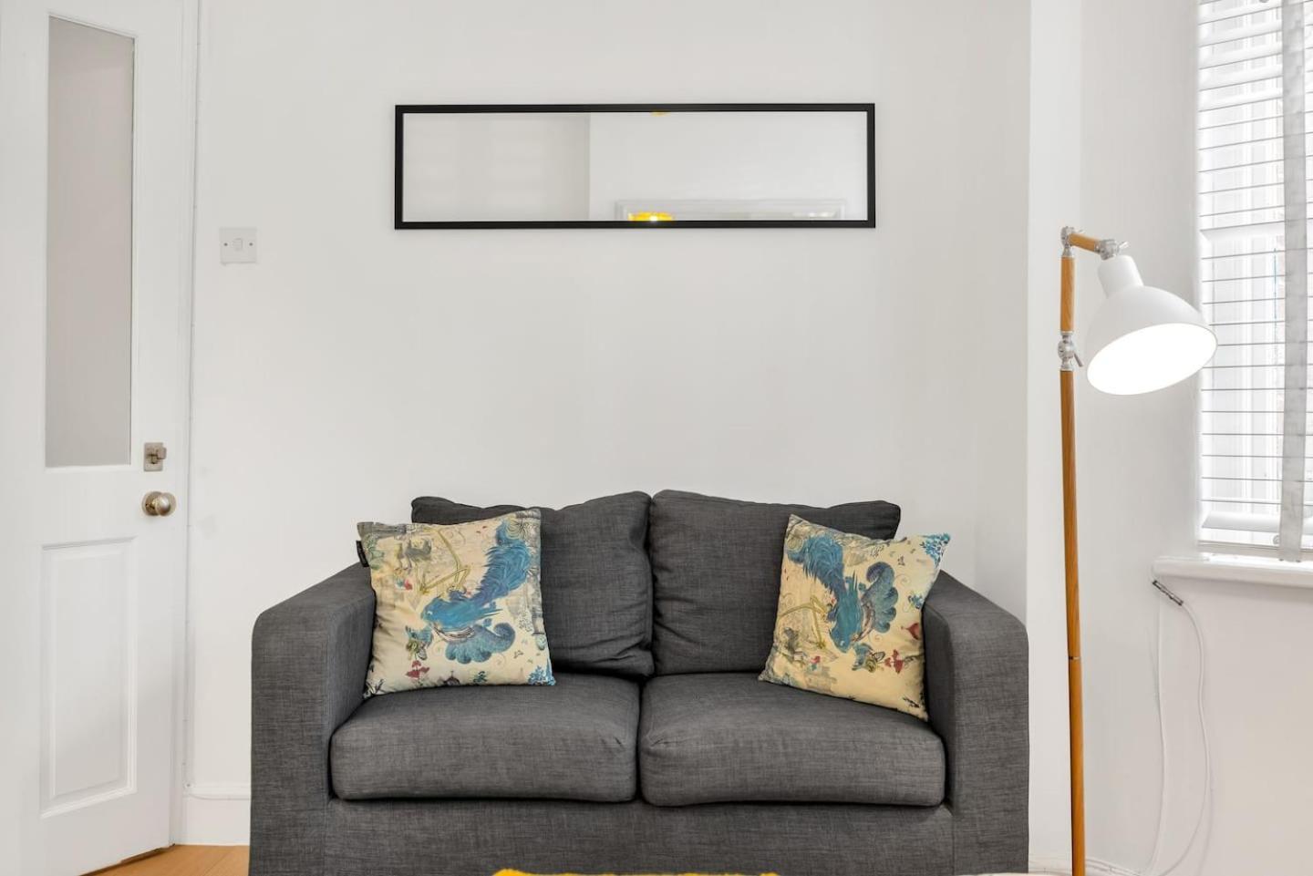3 Bedroom 2 Bathroom Victorian Flat In Kensington Appartement *