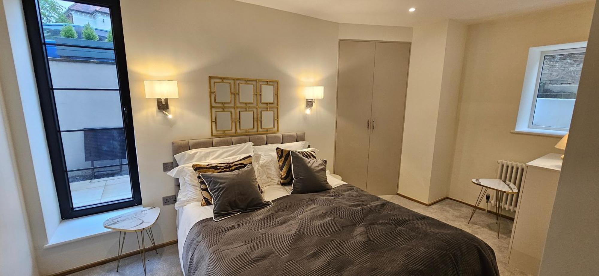 Stylish New 2 Bedroom Apartment London