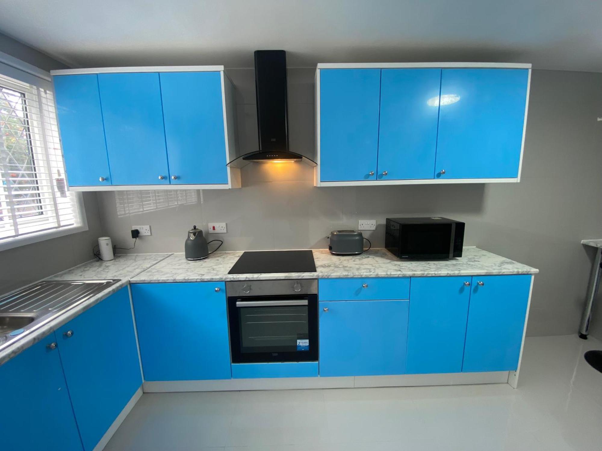 Woolwich - House - Sleeps 5 - Garden - Parking *
