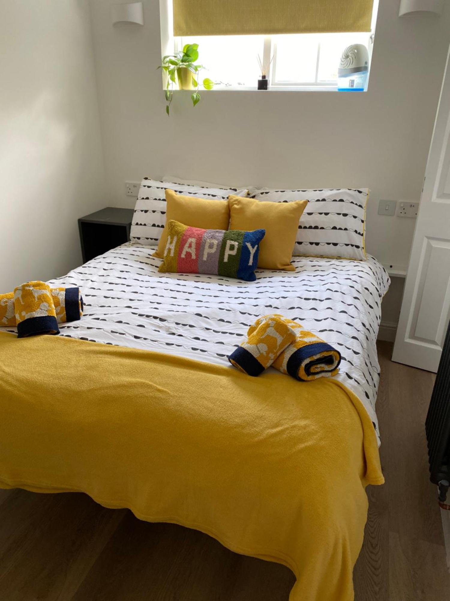 Two Bedroom Two Bathrooms Superior London