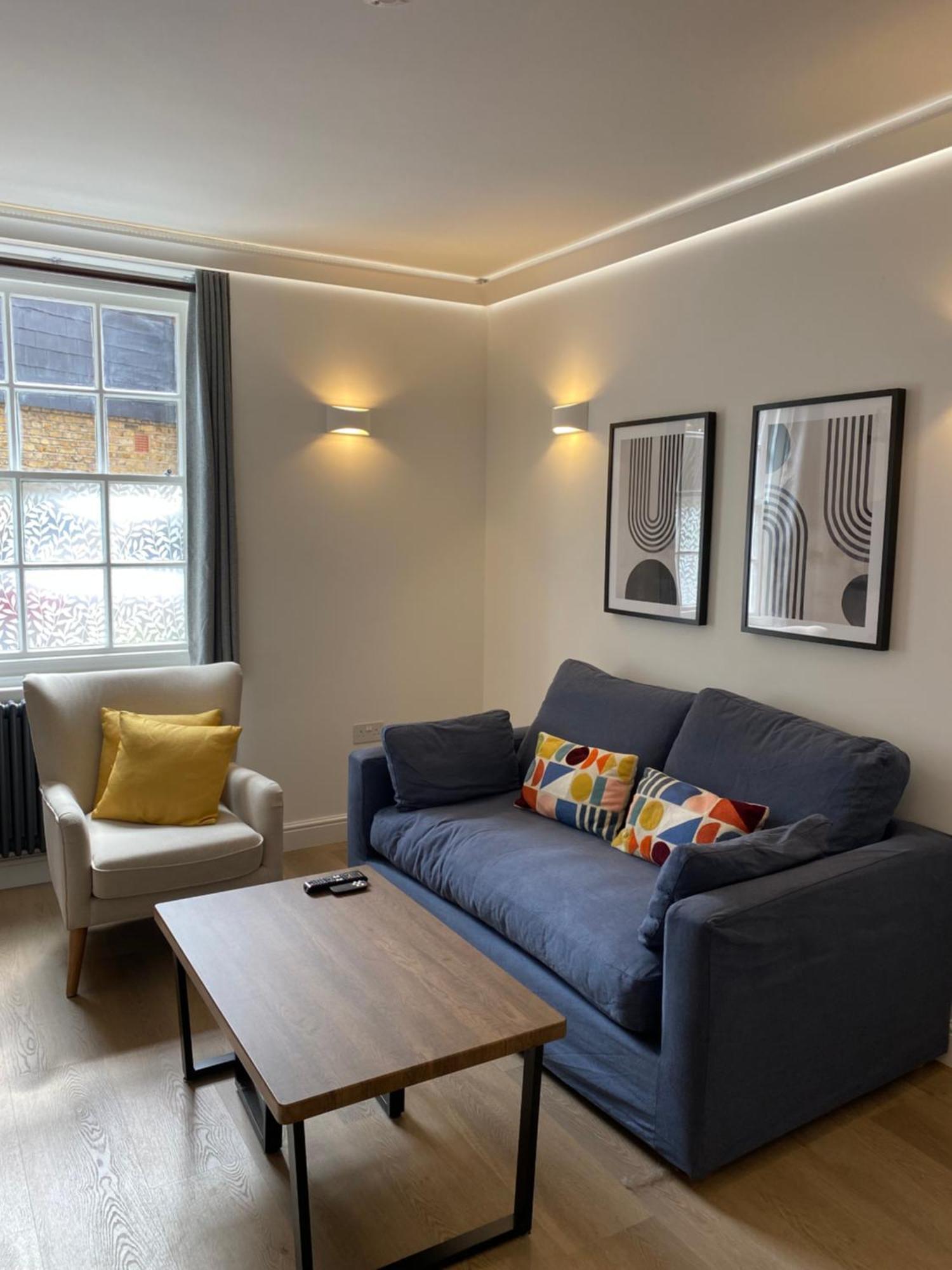 Two Bedroom Two Bathrooms Superior London
